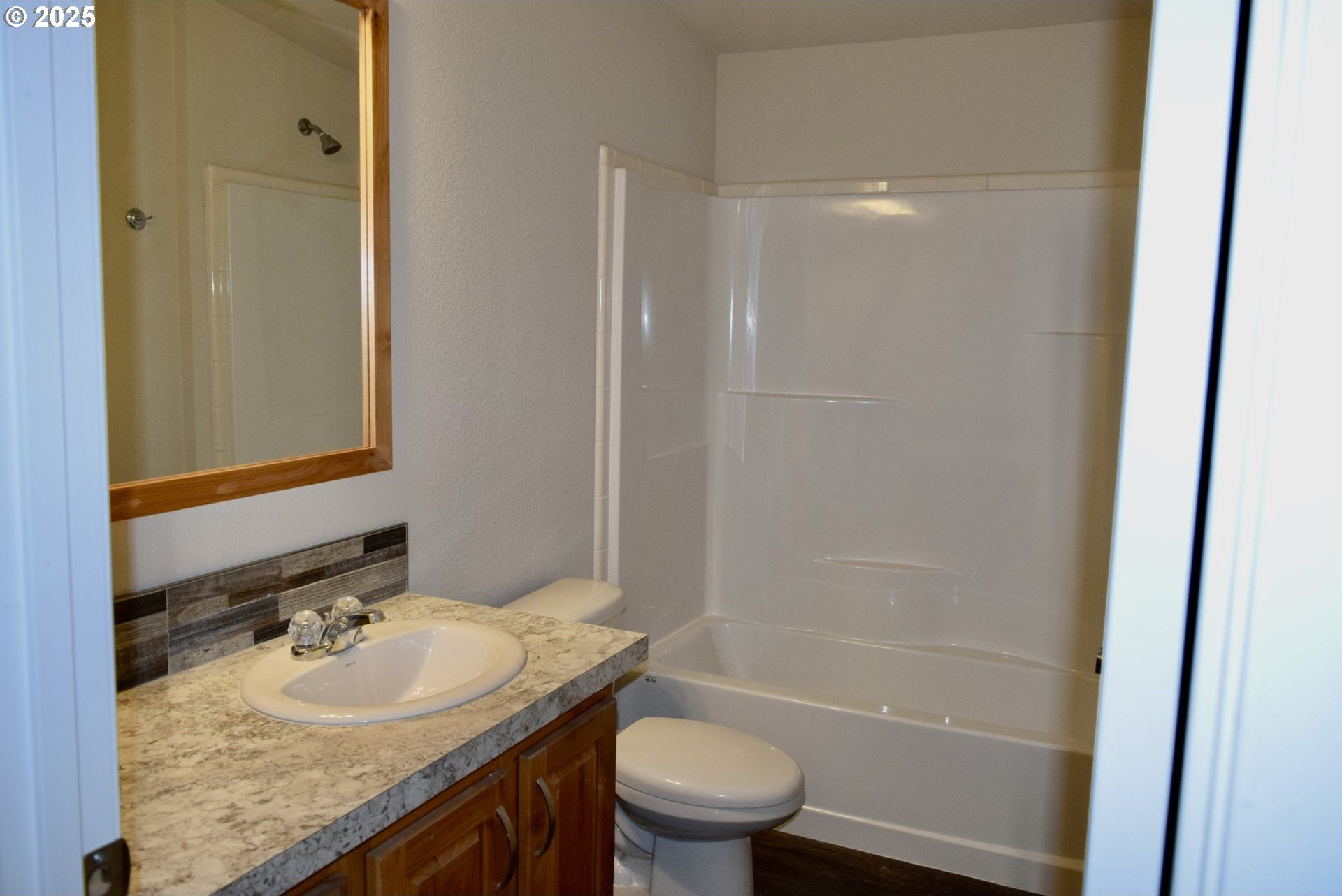 Gold Beach, Oregon, 97444, United States, 3 Bedrooms Bedrooms, ,2 BathroomsBathrooms,Residential,For Sale,1983630