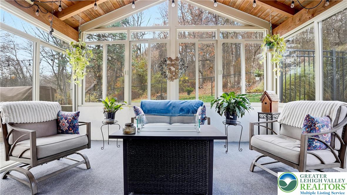 Allentown City, Pennsylvania, 18103, United States, 3 Bedrooms Bedrooms, ,2 BathroomsBathrooms,Residential,For Sale,1993437