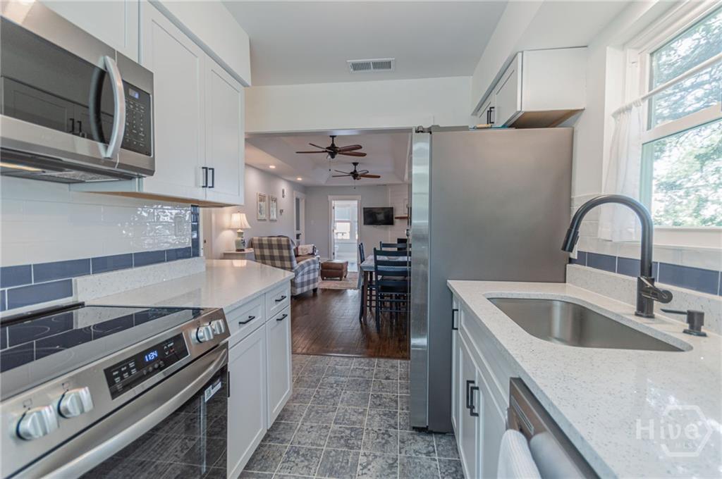 TYBEE ISLAND, Georgia, 31328, United States, 3 Bedrooms Bedrooms, ,3 BathroomsBathrooms,Residential,For Sale,1984056