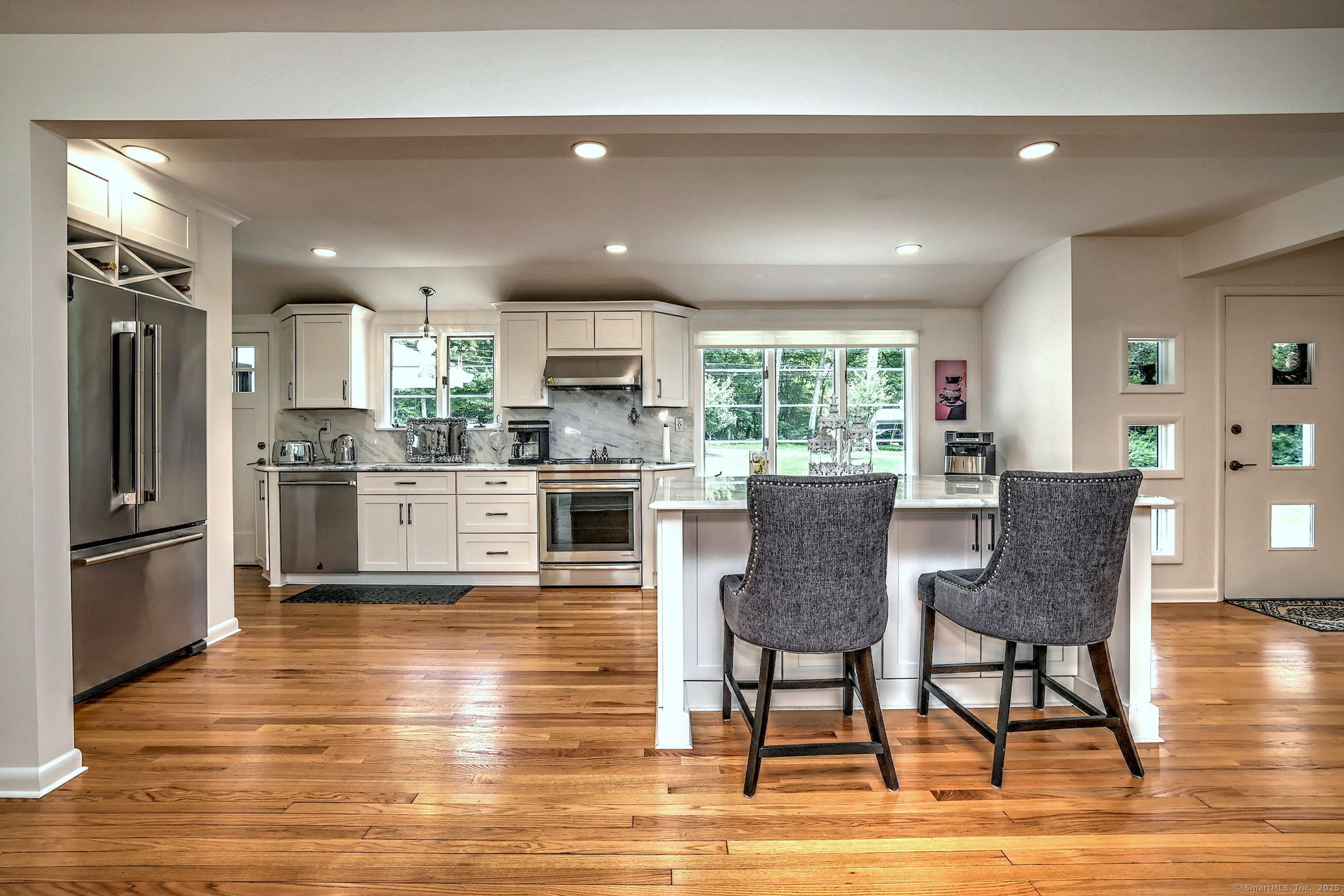 Woodbridge, Connecticut, 06525, United States, 5 Bedrooms Bedrooms, ,4 BathroomsBathrooms,Residential,For Sale,1890965