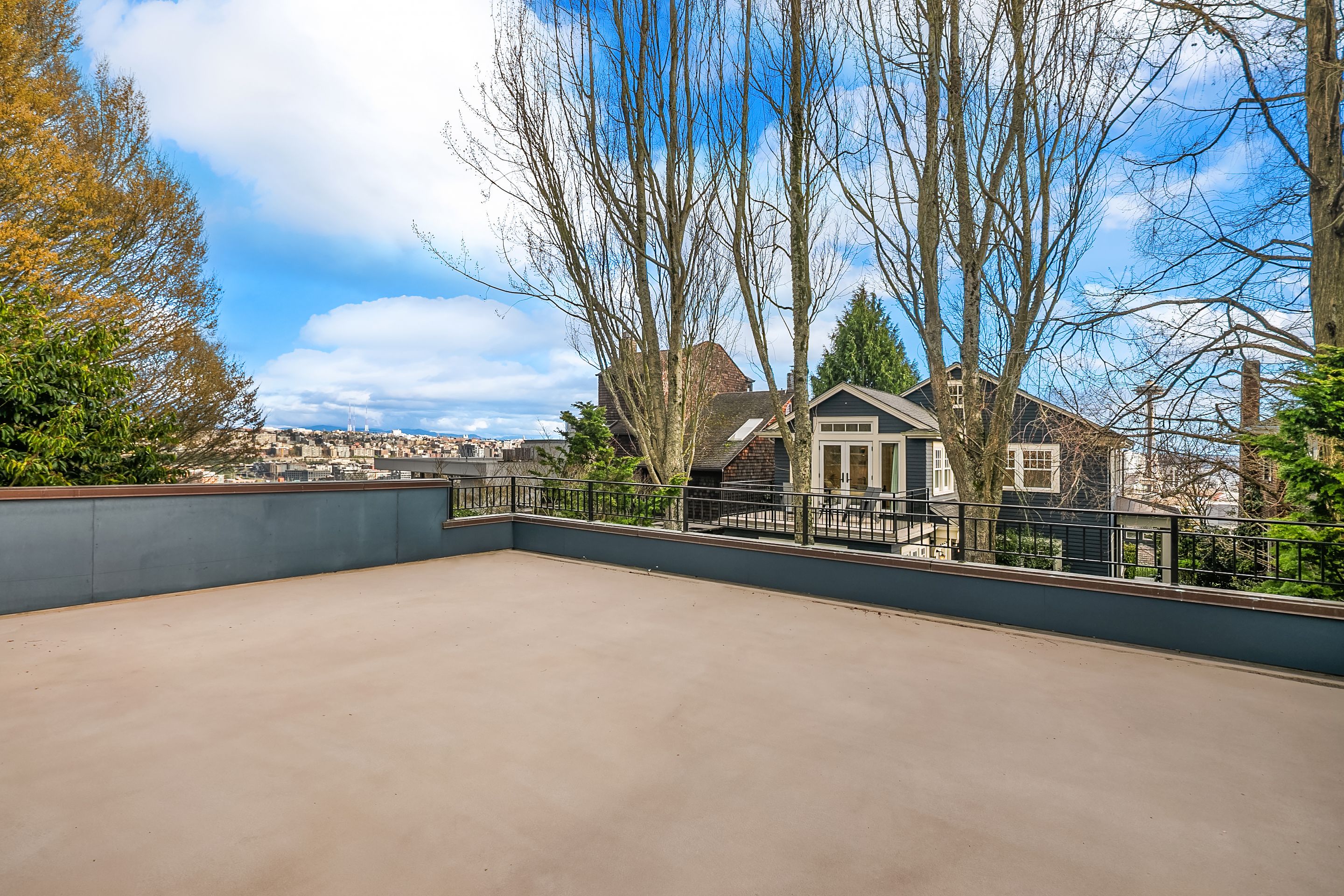  364 Highland Dr, Seattle, WA 98109 - 物件實景