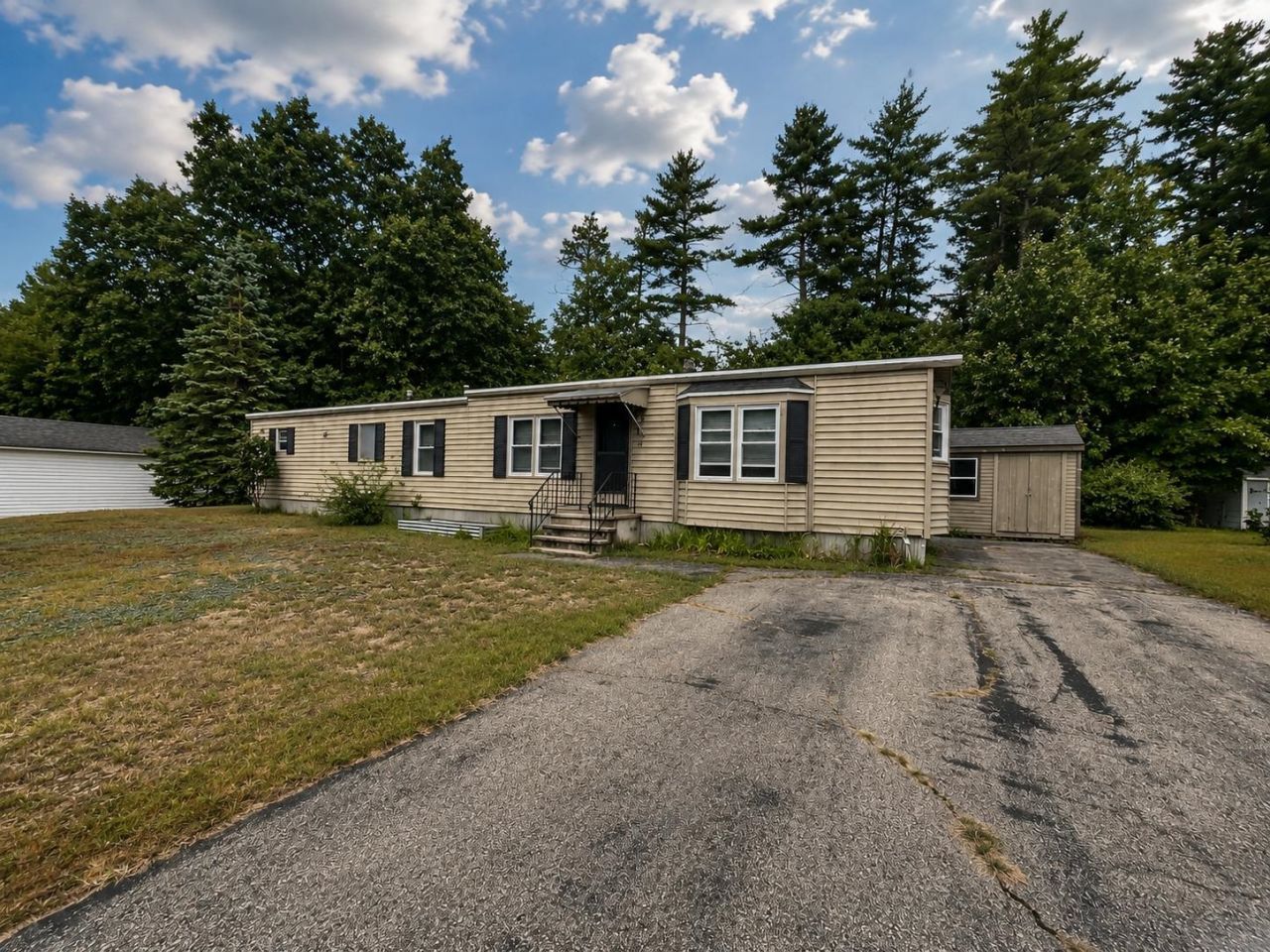 Village Dr, Raymond, NH 03077 #1
