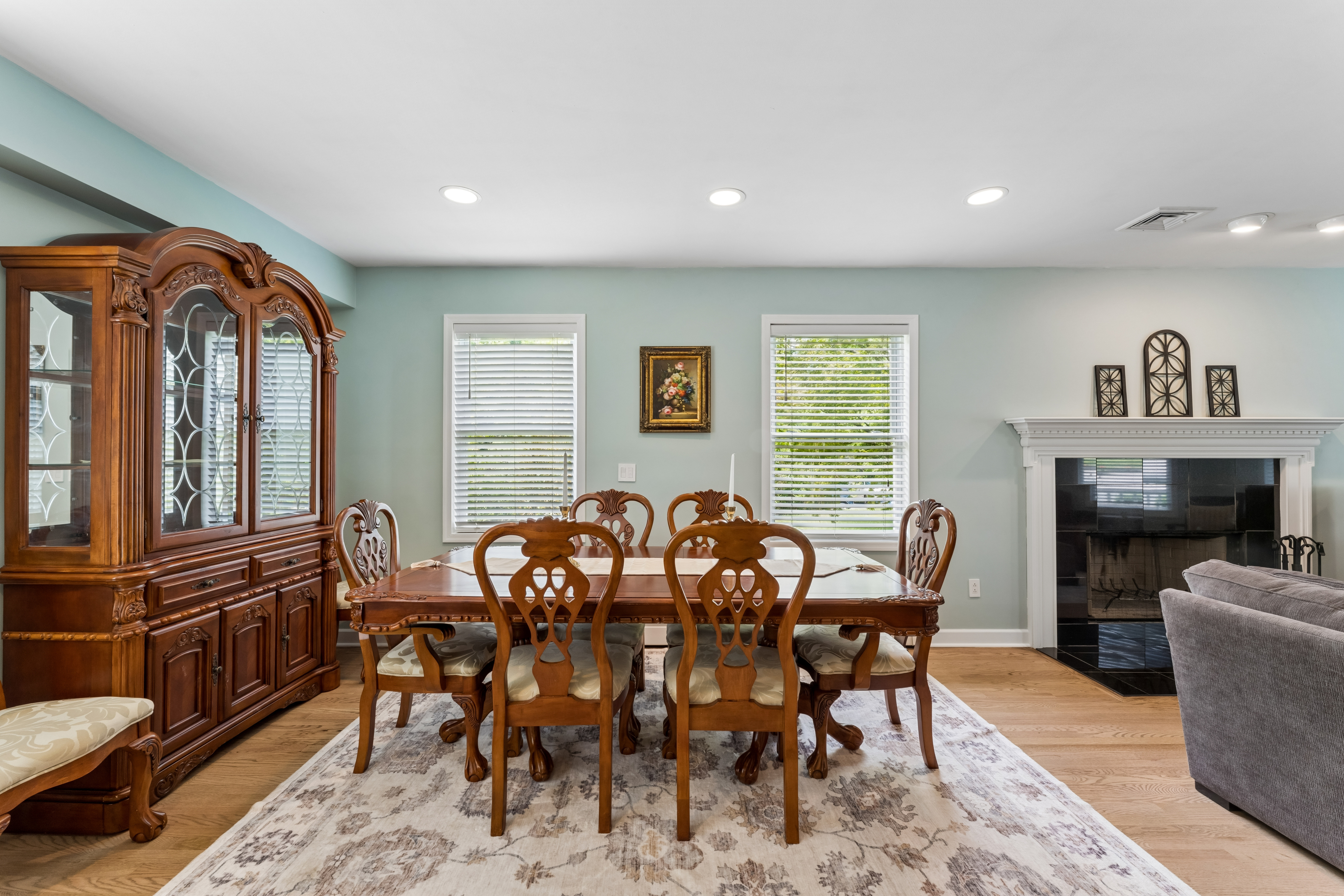 Towaco, New Jersey, 07082, United States, 4 Bedrooms Bedrooms, ,3 BathroomsBathrooms,Residential,For Sale,2048058