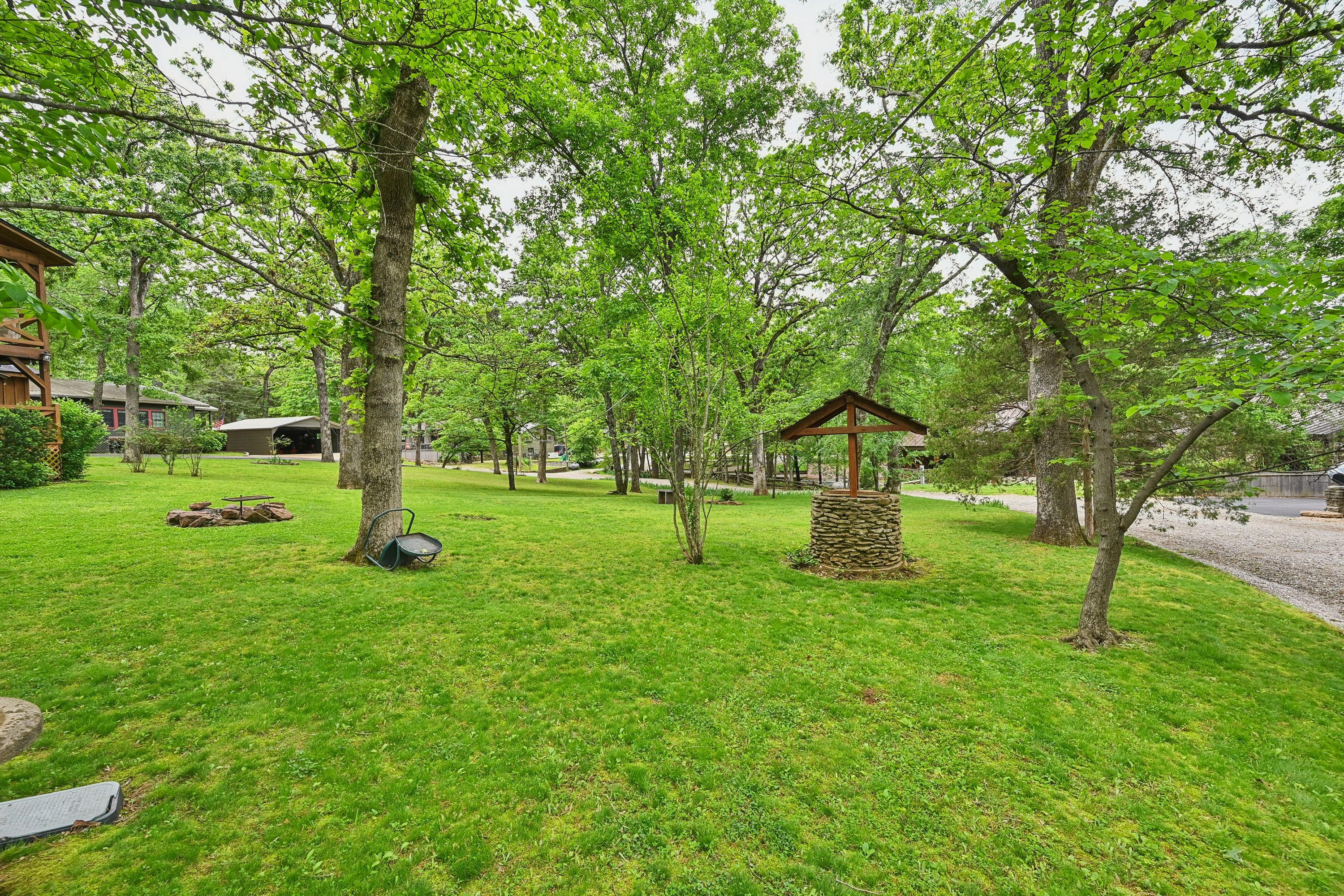  91 Crest Drive, Locust Grove, OK 74352 - 物件實景