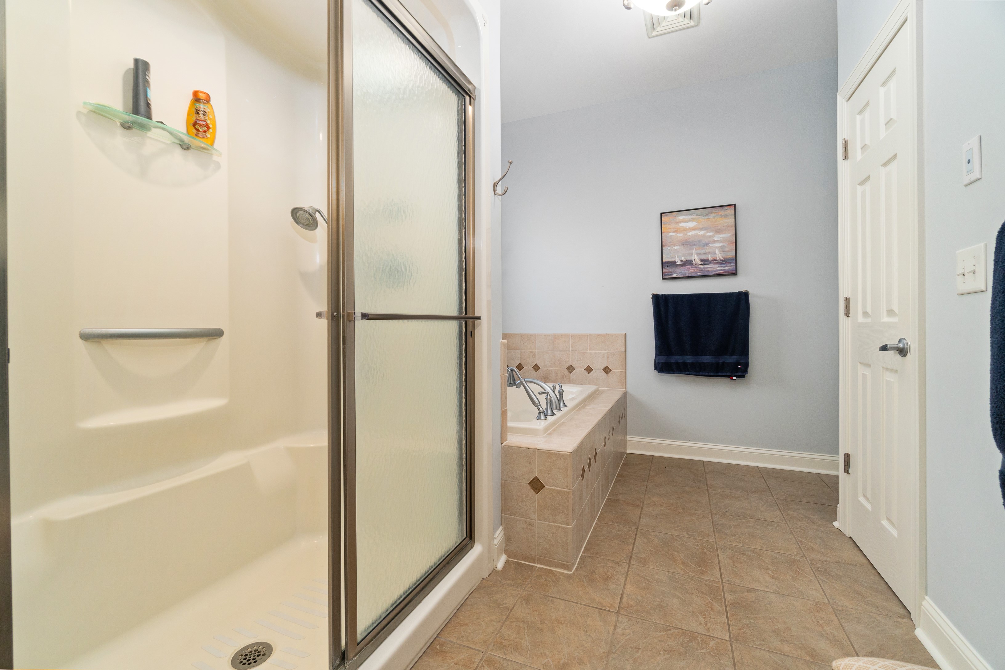 Oriental, North Carolina, 28571, United States, 3 Bedrooms Bedrooms, ,3 BathroomsBathrooms,Residential,For Sale,1985657