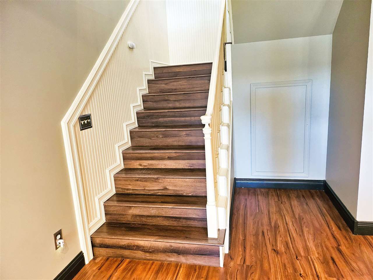 Boyne City, Michigan, 49712, United States, 5 Bedrooms Bedrooms, ,3 BathroomsBathrooms,Residential,For Sale,1986275