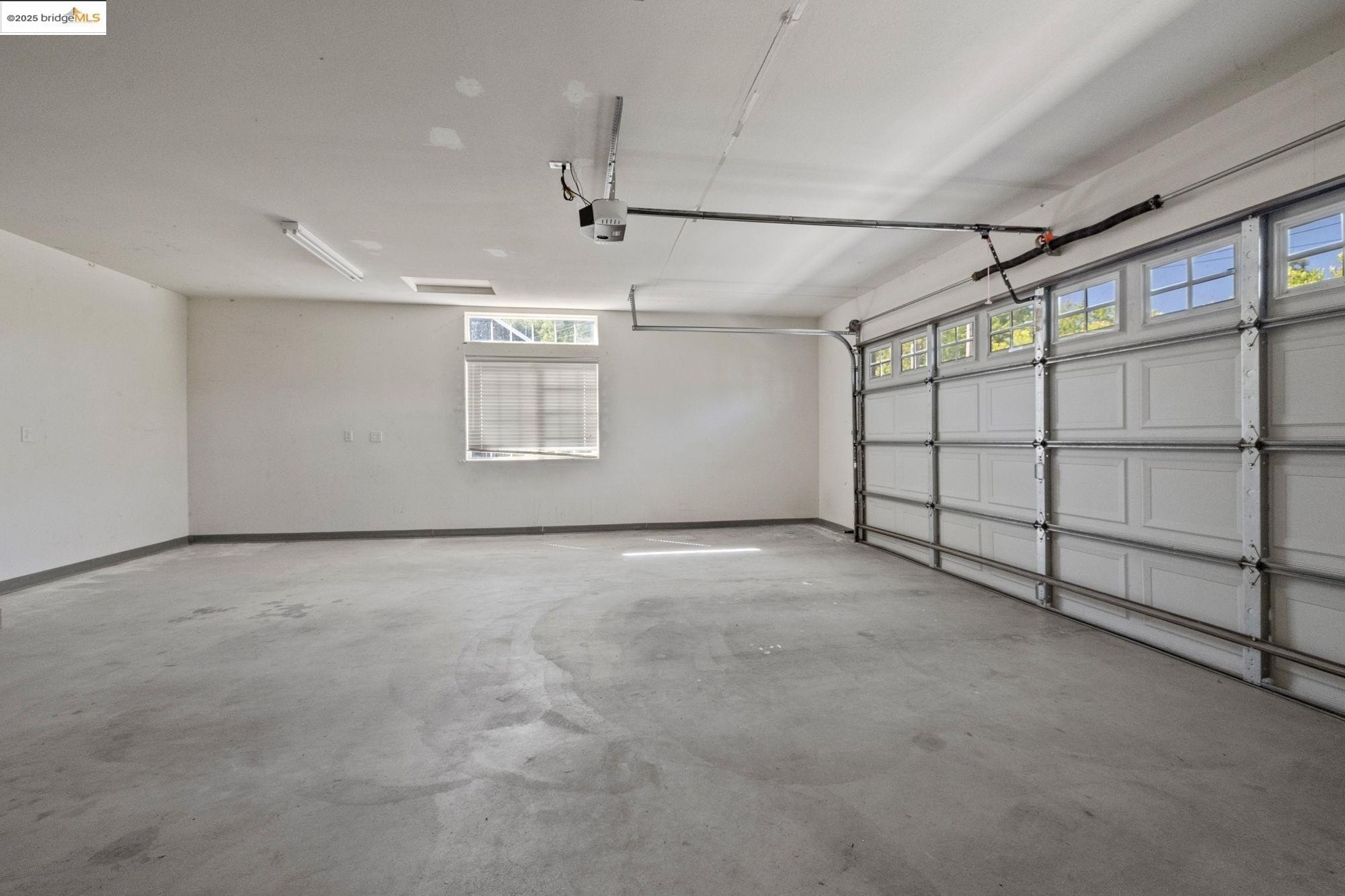 Sonora, California, 95370, United States, 3 Bedrooms Bedrooms, ,2 BathroomsBathrooms,Residential,For Sale,1916057