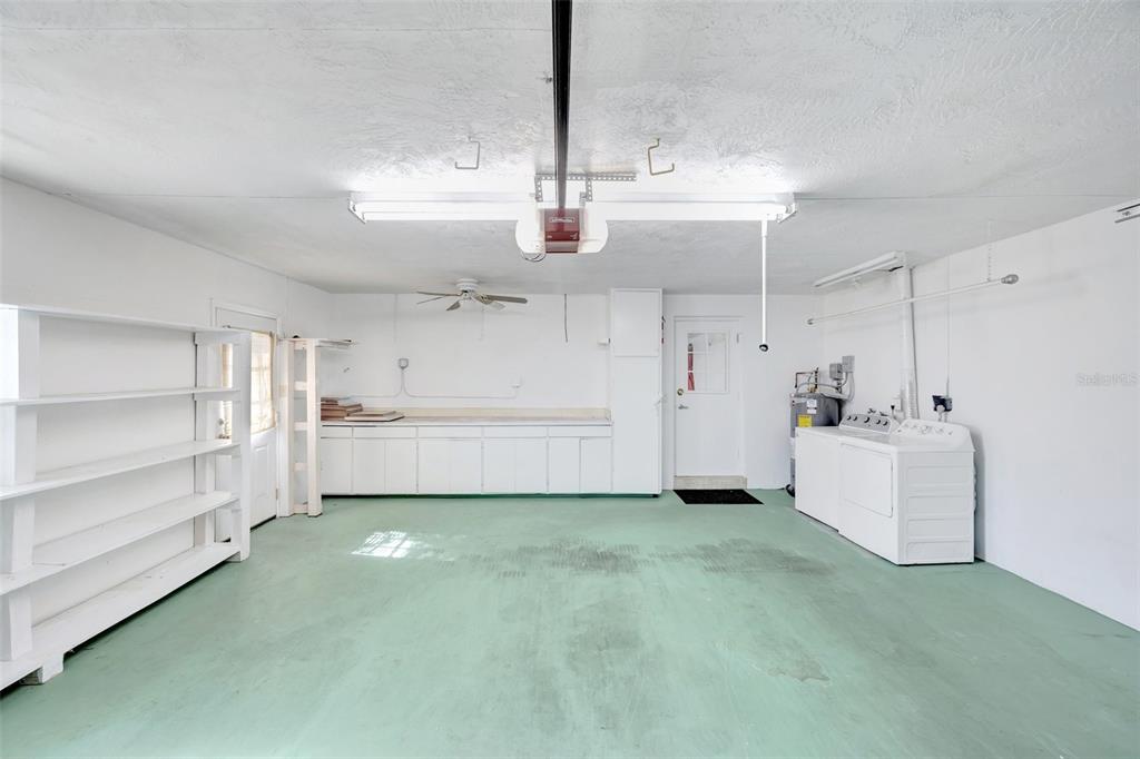 Largo, Florida, 33774, United States, 3 Bedrooms Bedrooms, ,2 BathroomsBathrooms,Residential,For Sale,1776970