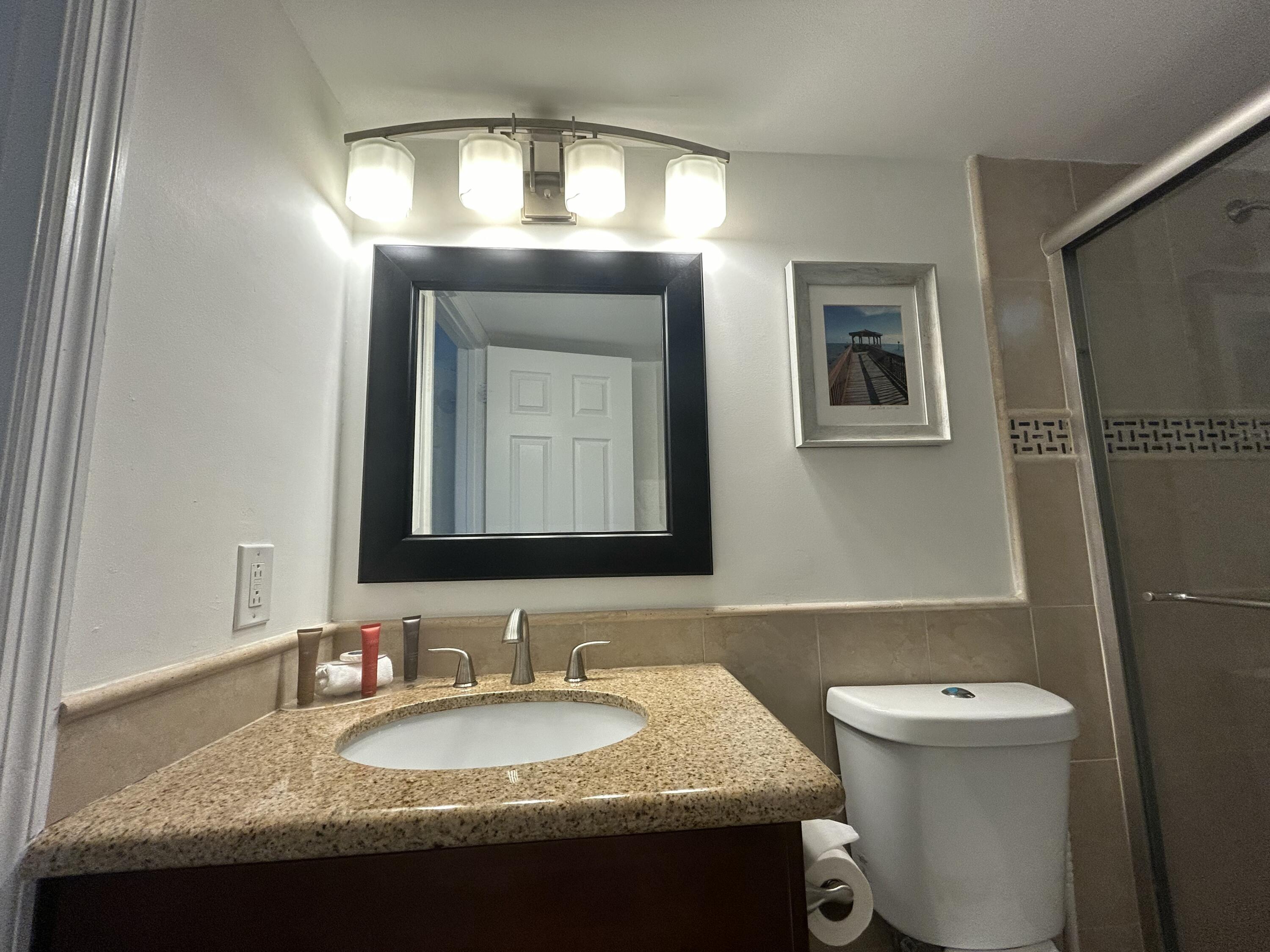 Tavernier, Florida, 33070, United States, 2 Bedrooms Bedrooms, ,2 BathroomsBathrooms,Residential,For Sale,1921847