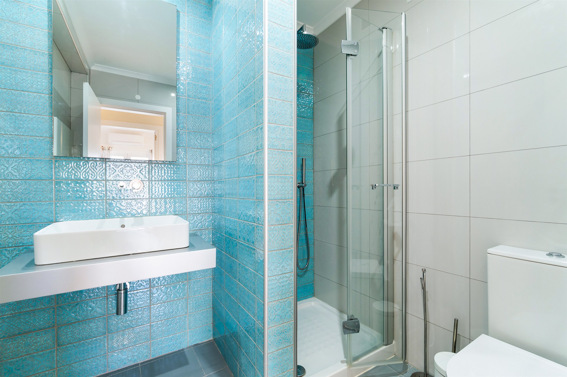  Semi-detached house, 2 bedrooms, for Sale - 物件實景