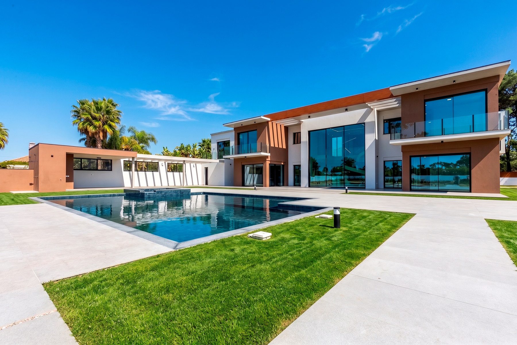  House, 7 bedrooms, for Sale - 物件實景