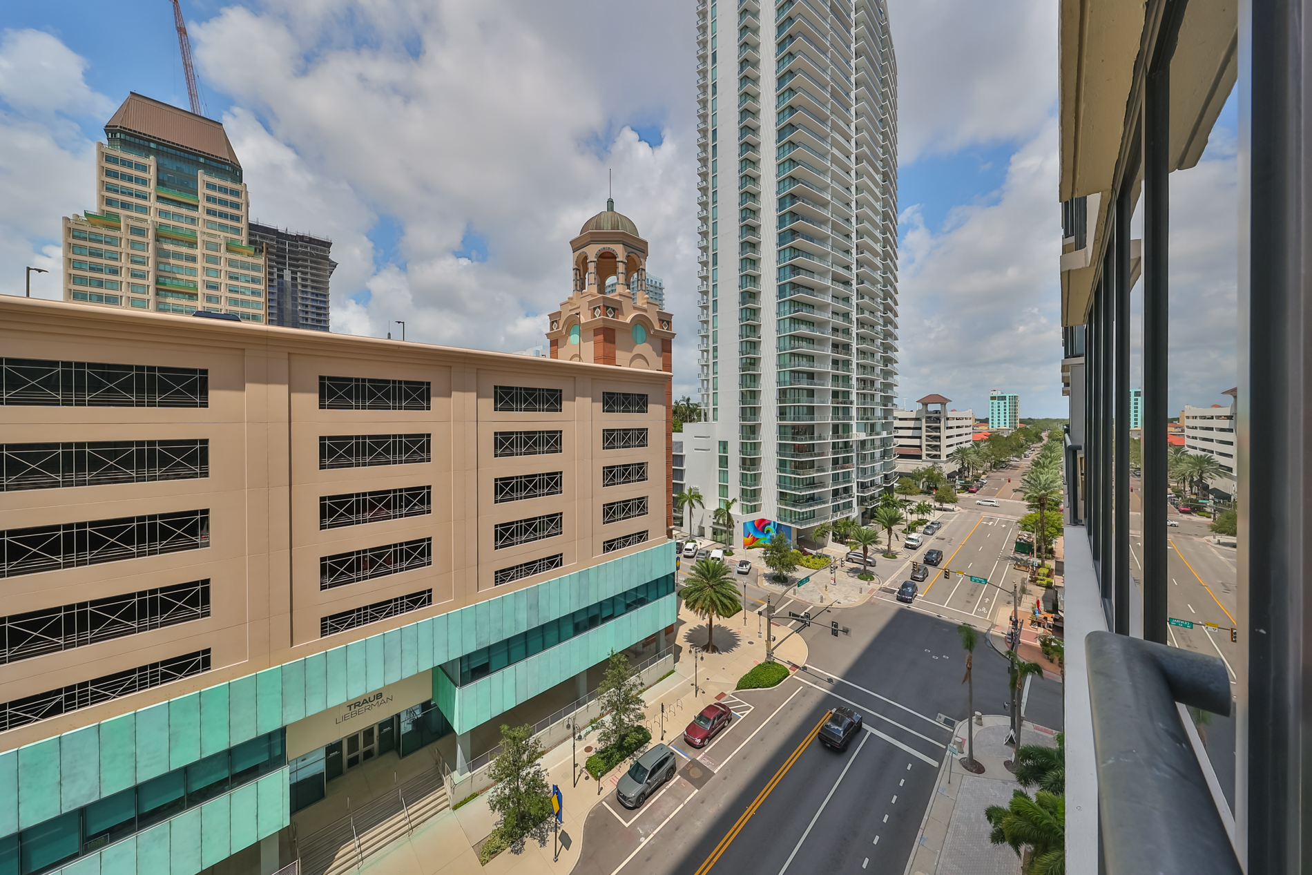 St Petersburg, Florida, 33701, United States, 3 Bedrooms Bedrooms, ,3 BathroomsBathrooms,Residential,For Sale,1924192
