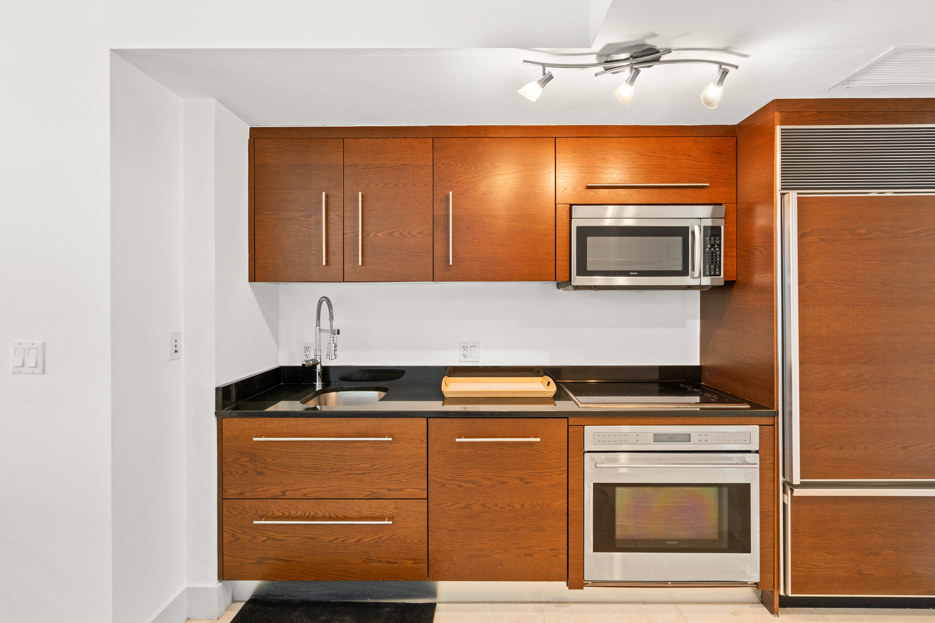  475 Brickell Ave, Miami, FL, 33131 - 物件實景