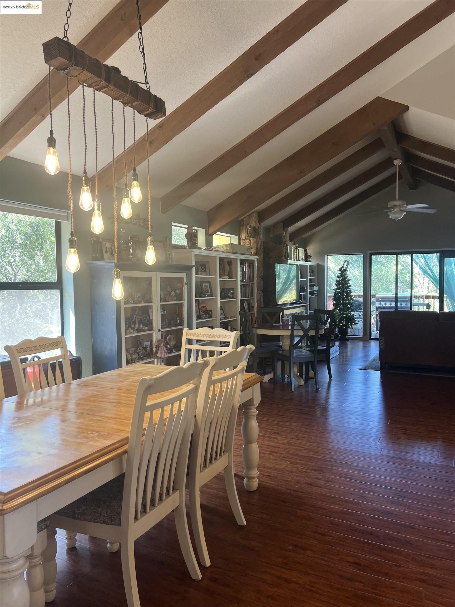 Columbia, California, 95310, United States, 3 Bedrooms Bedrooms, ,4 BathroomsBathrooms,Residential,For Sale,1974290