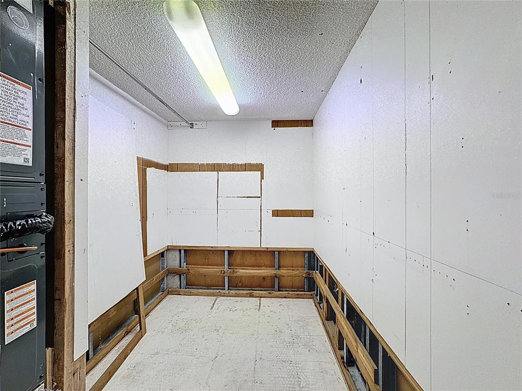 Venice, Florida, 34285, United States, 2 Bedrooms Bedrooms, ,2 BathroomsBathrooms,Residential,For Sale,1916690