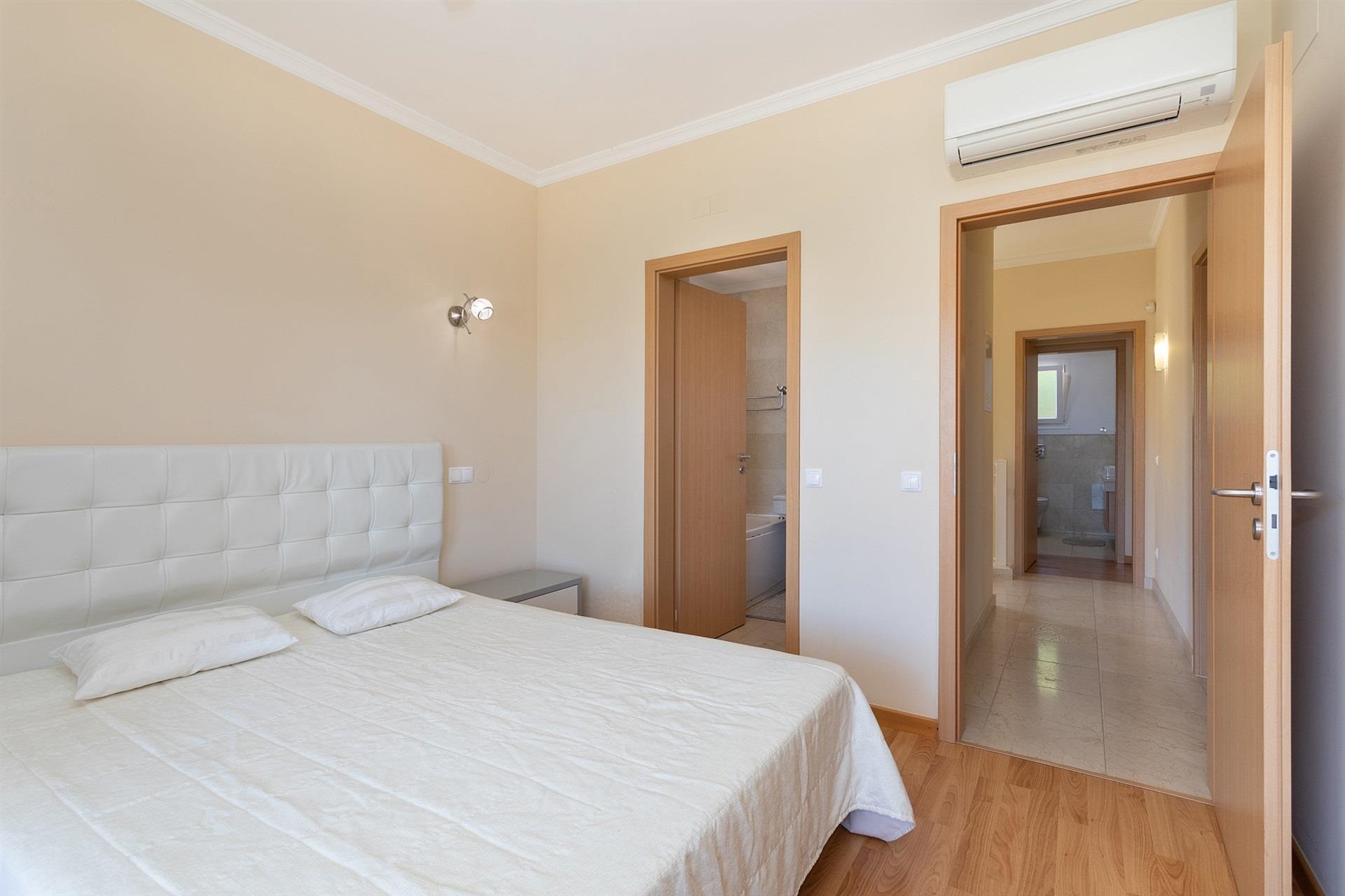  Detached house, 4 bedrooms, for Sale - 物件實景