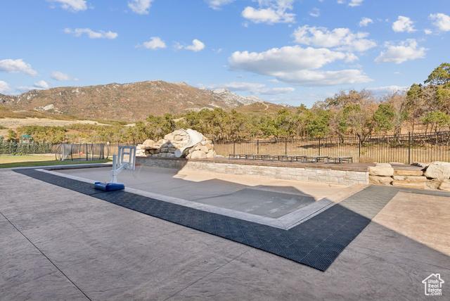 Draper, Utah, 84020, United States, 8 Bedrooms Bedrooms, ,7 BathroomsBathrooms,Residential,For Sale,1978413