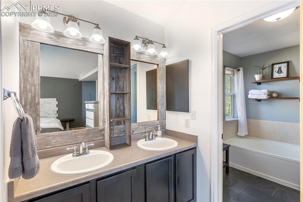 Colorado Springs, Colorado, 80922, United States, 4 Bedrooms Bedrooms, ,4 BathroomsBathrooms,Residential,For Sale,1933657