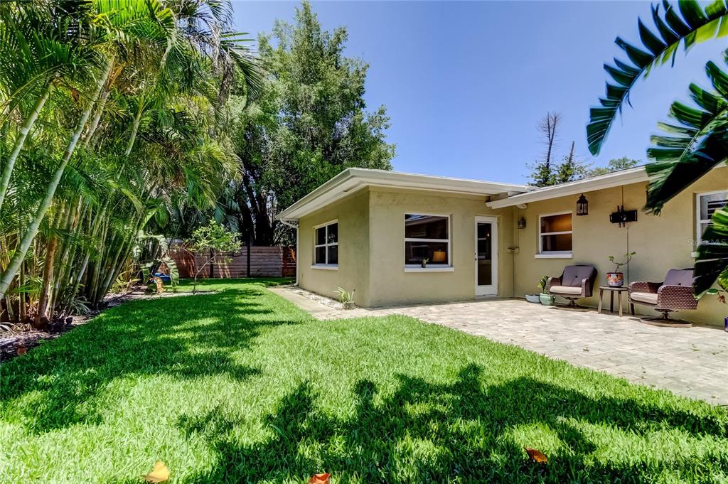 St Petersburg, Florida, 33703, United States, 3 Bedrooms Bedrooms, ,2 BathroomsBathrooms,Residential,For Sale,1821049