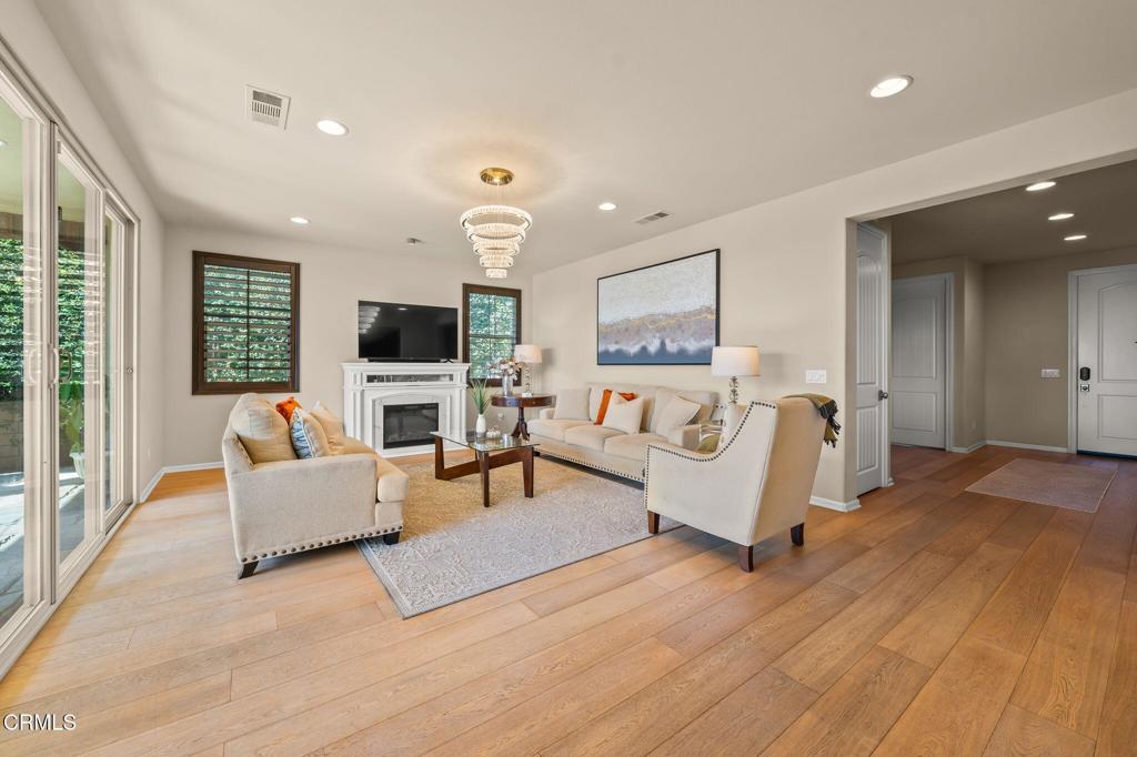 Azusa, California, 91702, United States, 4 Bedrooms Bedrooms, ,4 BathroomsBathrooms,Residential,For Sale,1987831