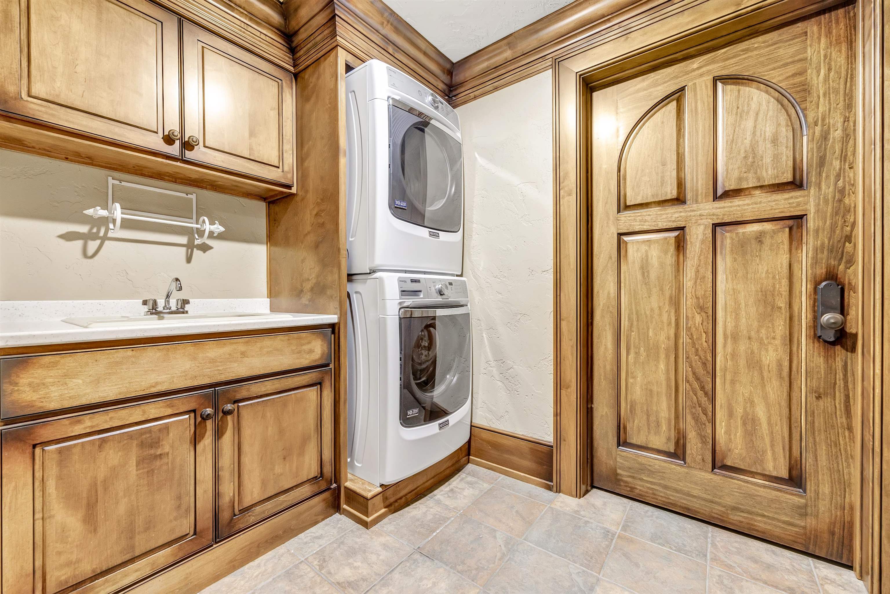 HOBART, Wisconsin, 54155, United States, 4 Bedrooms Bedrooms, ,7 BathroomsBathrooms,Residential,For Sale,1991559