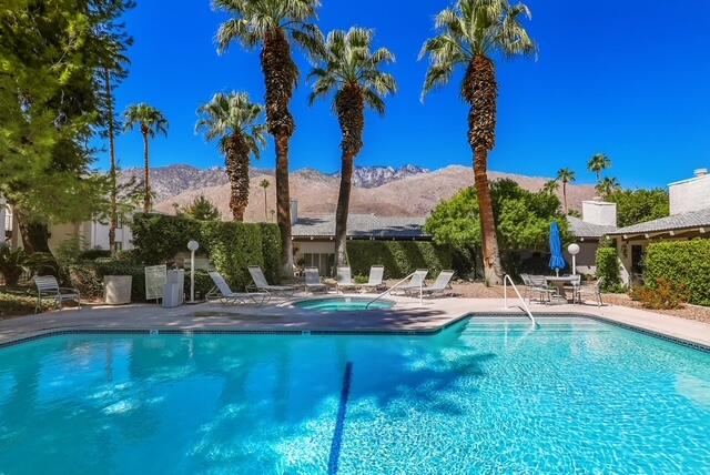 Palm Springs, California, 92264, United States, 3 Bedrooms Bedrooms, ,2 BathroomsBathrooms,Residential,For Sale,1998935