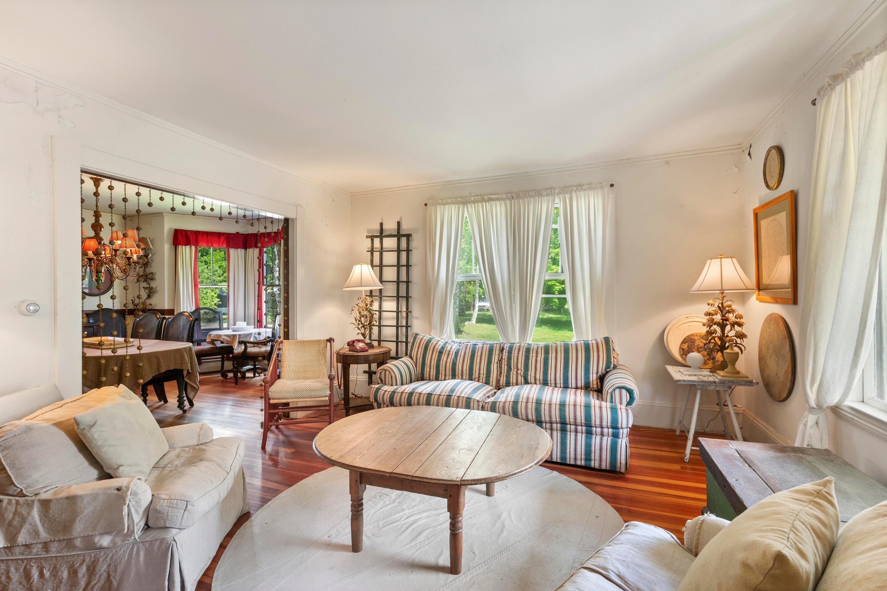  115 Babbidge Road - 物件實景