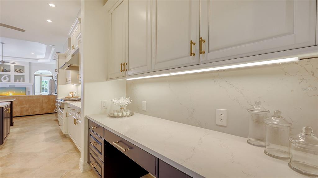 Lakewood Ranch, Florida, 34202, United States, 4 Bedrooms Bedrooms, ,5 BathroomsBathrooms,Residential,For Sale,1795328