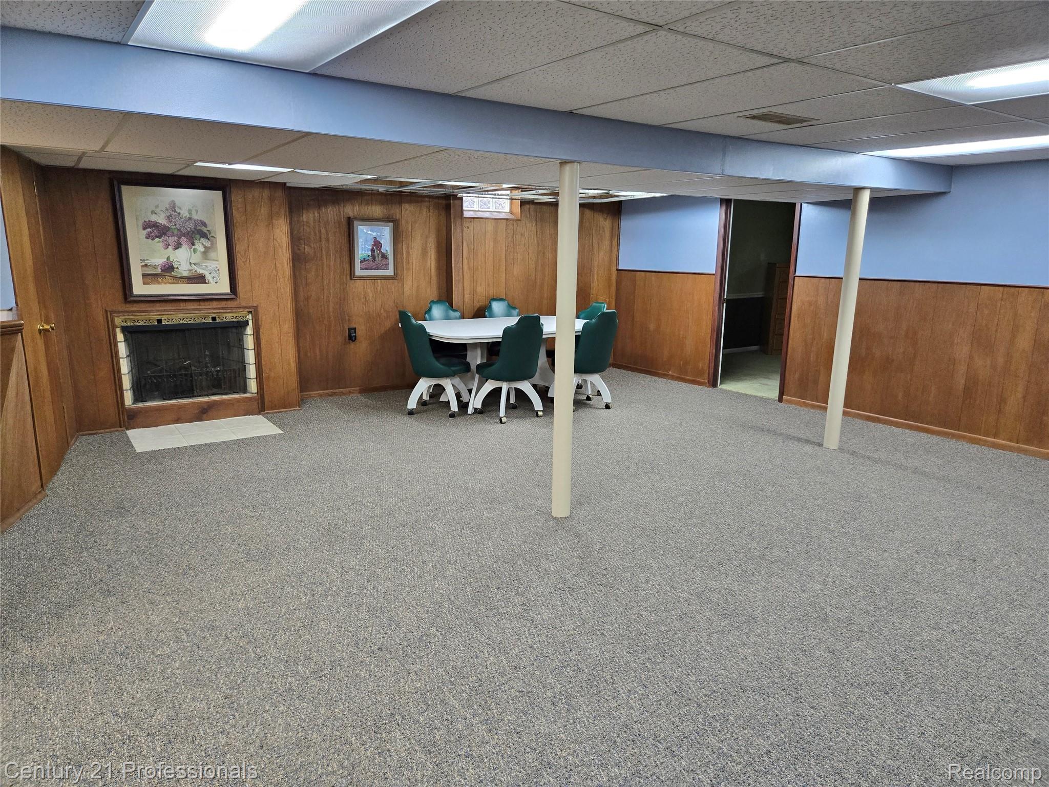 RochesterHills, Michigan, 48309, United States, 3 Bedrooms Bedrooms, ,3 BathroomsBathrooms,Residential,For Sale,1973960