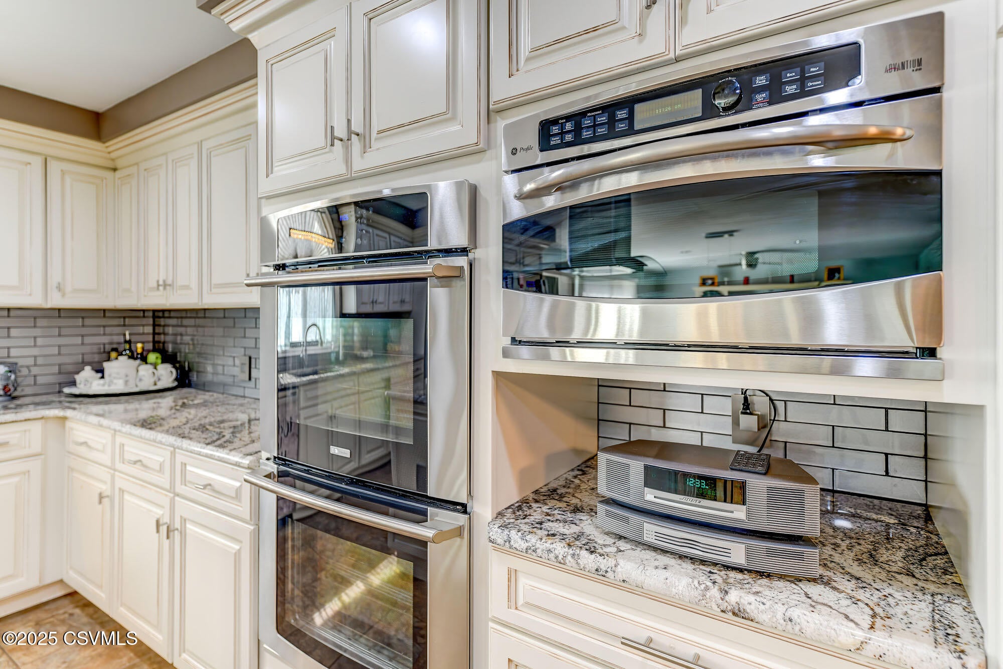 Berwick, Pennsylvania, 18603, United States, 4 Bedrooms Bedrooms, ,3 BathroomsBathrooms,Residential,For Sale,1979458