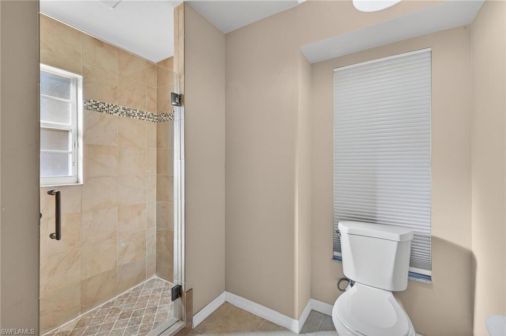 Fort Myers, Florida, 33919, United States, 3 Bedrooms Bedrooms, ,2 BathroomsBathrooms,Residential,For Sale,1995652