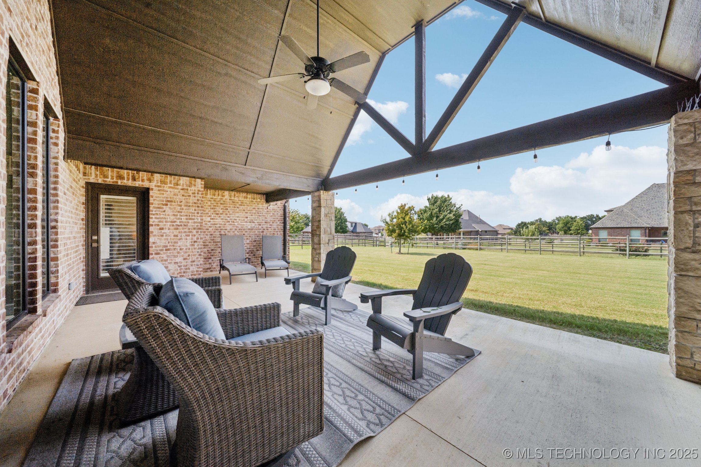 Owasso, Oklahoma, 74055, United States, 4 Bedrooms Bedrooms, ,4 BathroomsBathrooms,Residential,For Sale,1964106