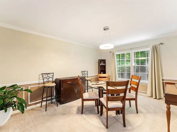 Manassas Park, Virginia, 20111, United States, 4 Bedrooms Bedrooms, ,4 BathroomsBathrooms,Residential,For Sale,1978924