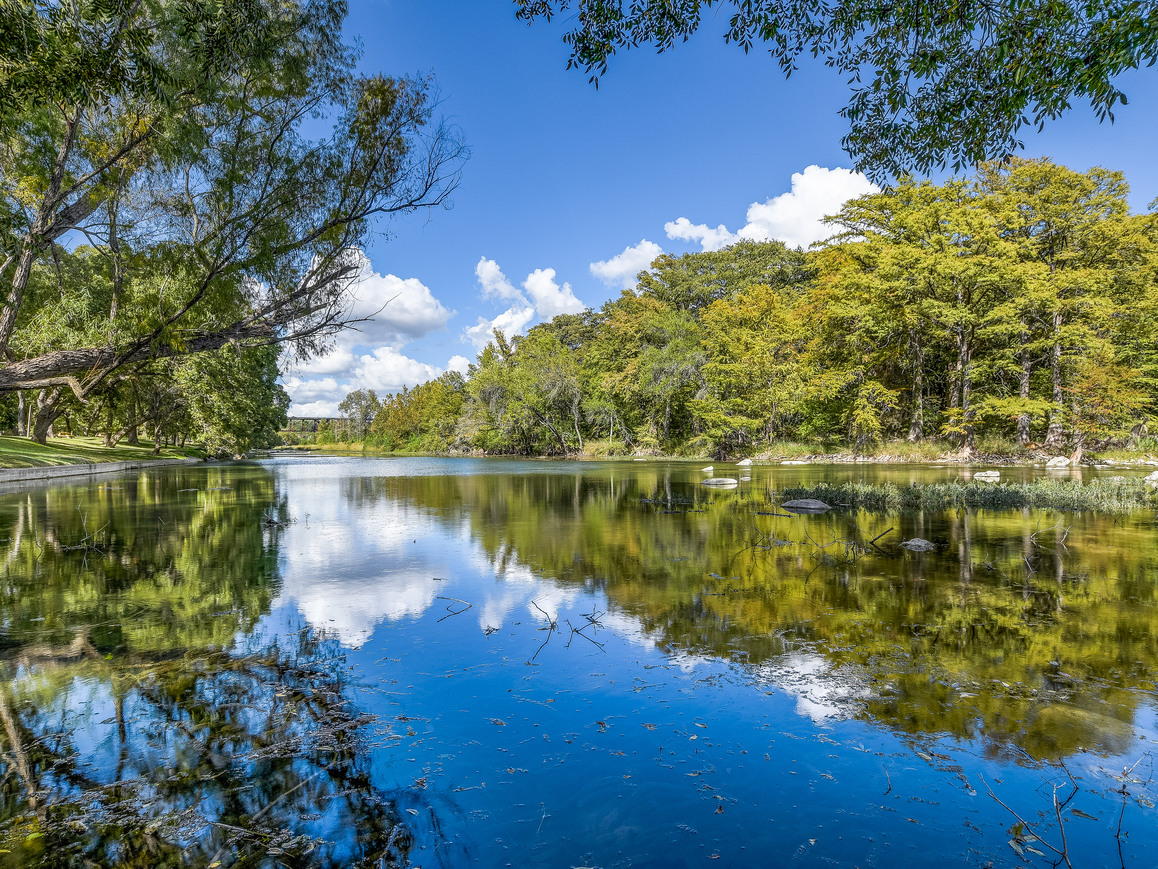  Premier river-front Condos on the Guadalupe Rapids - 物件實景