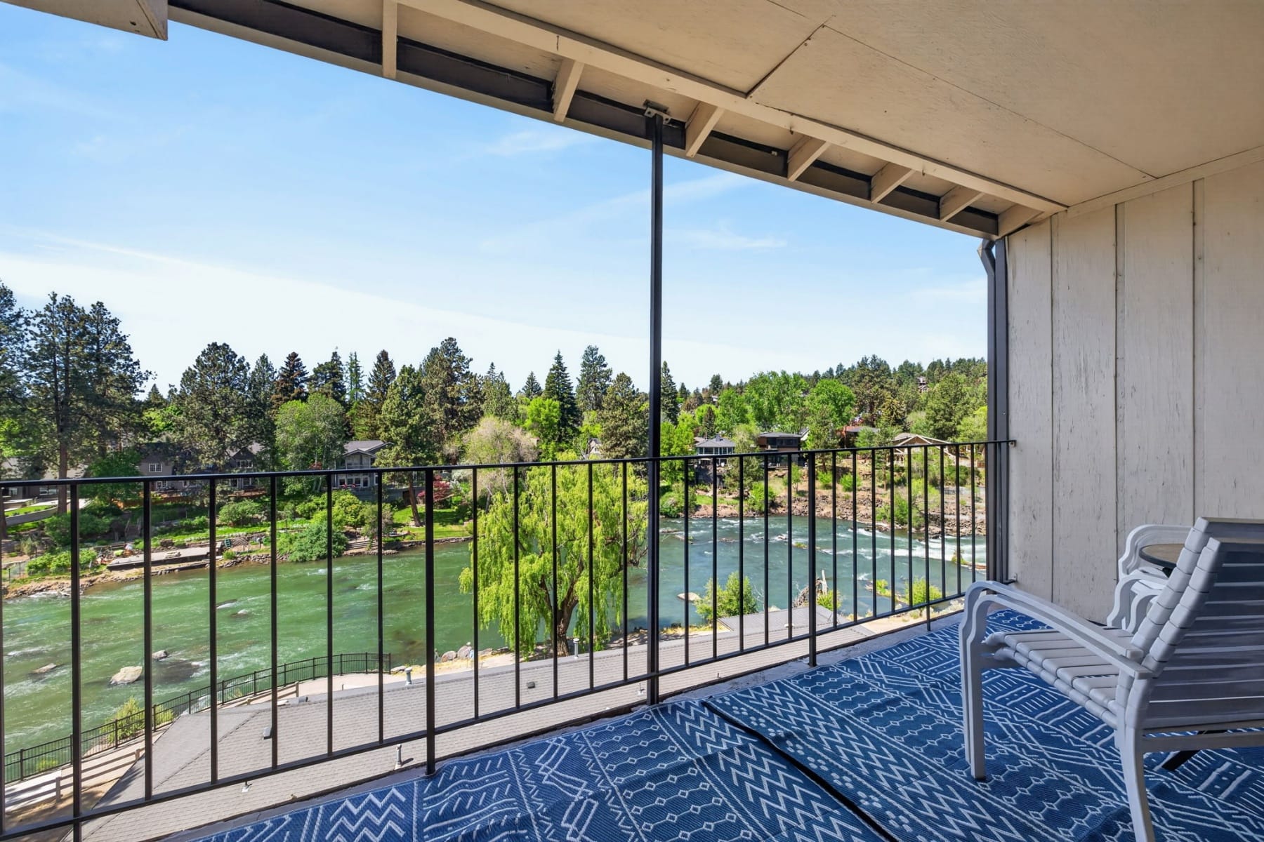  1565 NW Wall Street #331-332 Bend, OR 97703 - 物件實景