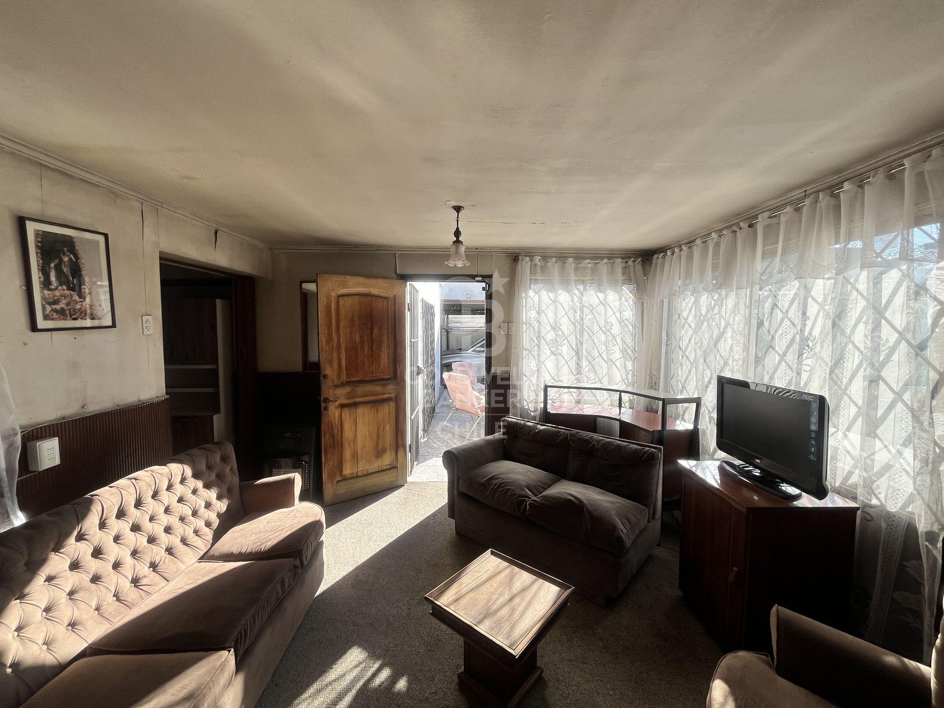 Ñuñoa, Chile, 7 Bedrooms Bedrooms, ,4 BathroomsBathrooms,Residential,For Sale,1889961