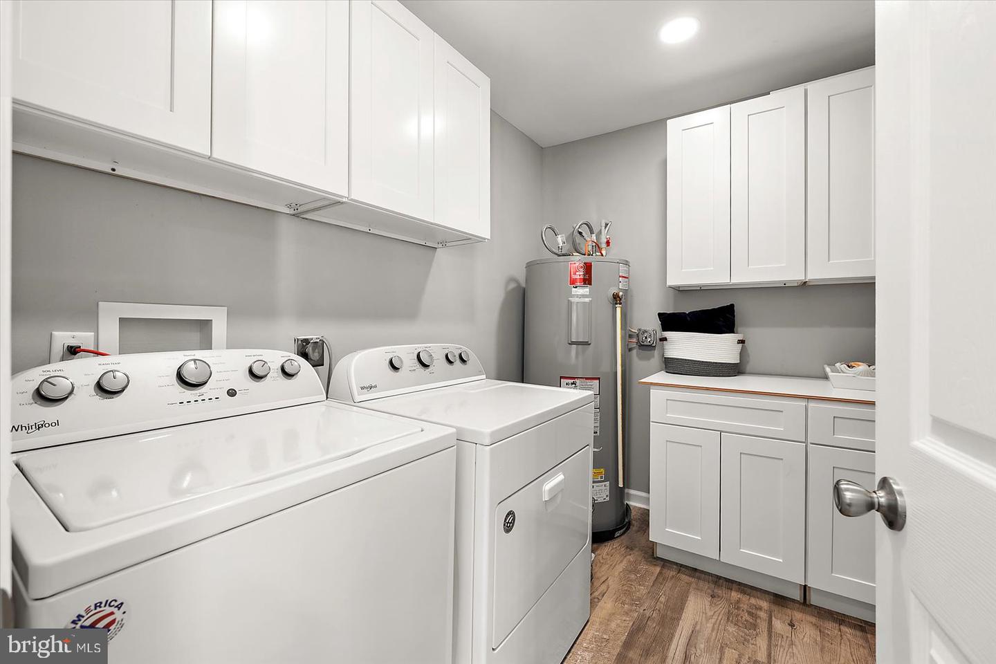 Ocean City, Maryland, 21842, United States, 3 Bedrooms Bedrooms, ,4 BathroomsBathrooms,Residential,For Sale,1986506