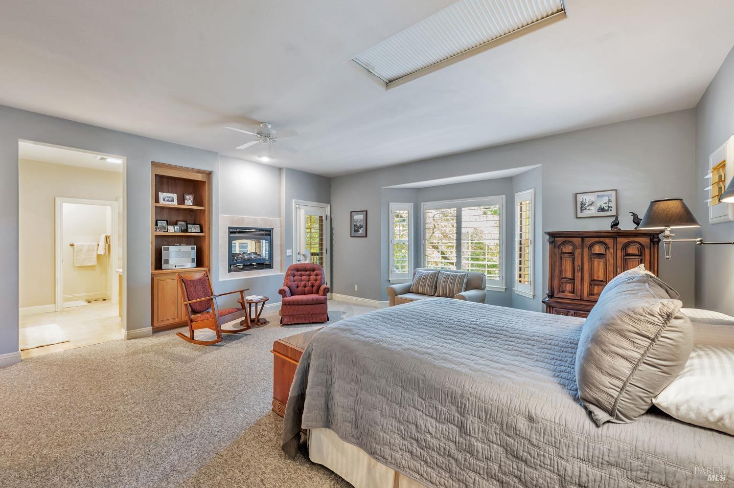 Sebastopol, California, 95472, United States, 4 Bedrooms Bedrooms, ,3 BathroomsBathrooms,Residential,For Sale,1989317