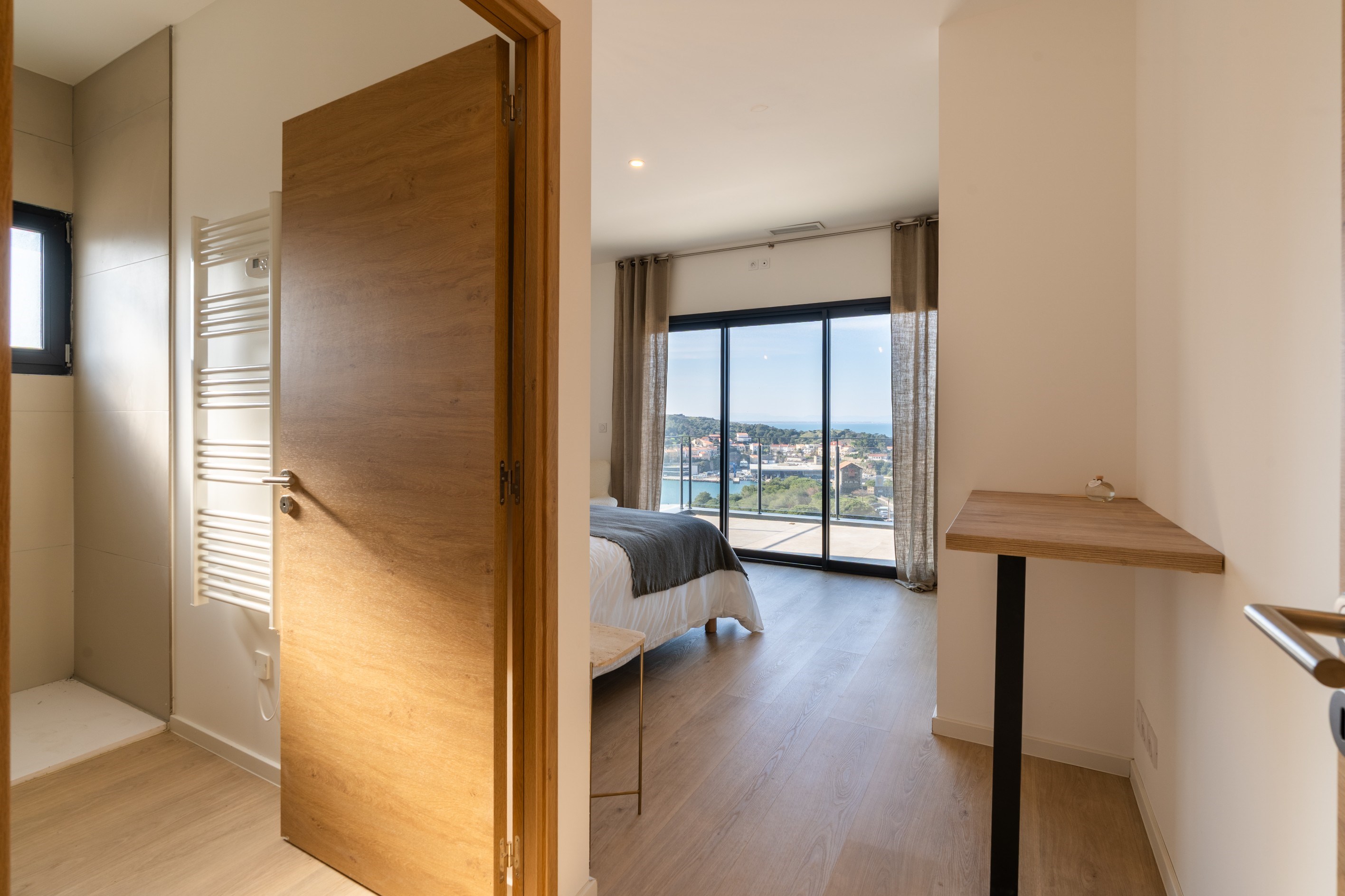  Exceptional Sea-View villa – 220 m² of living space with garage and elevator. - 物件實景