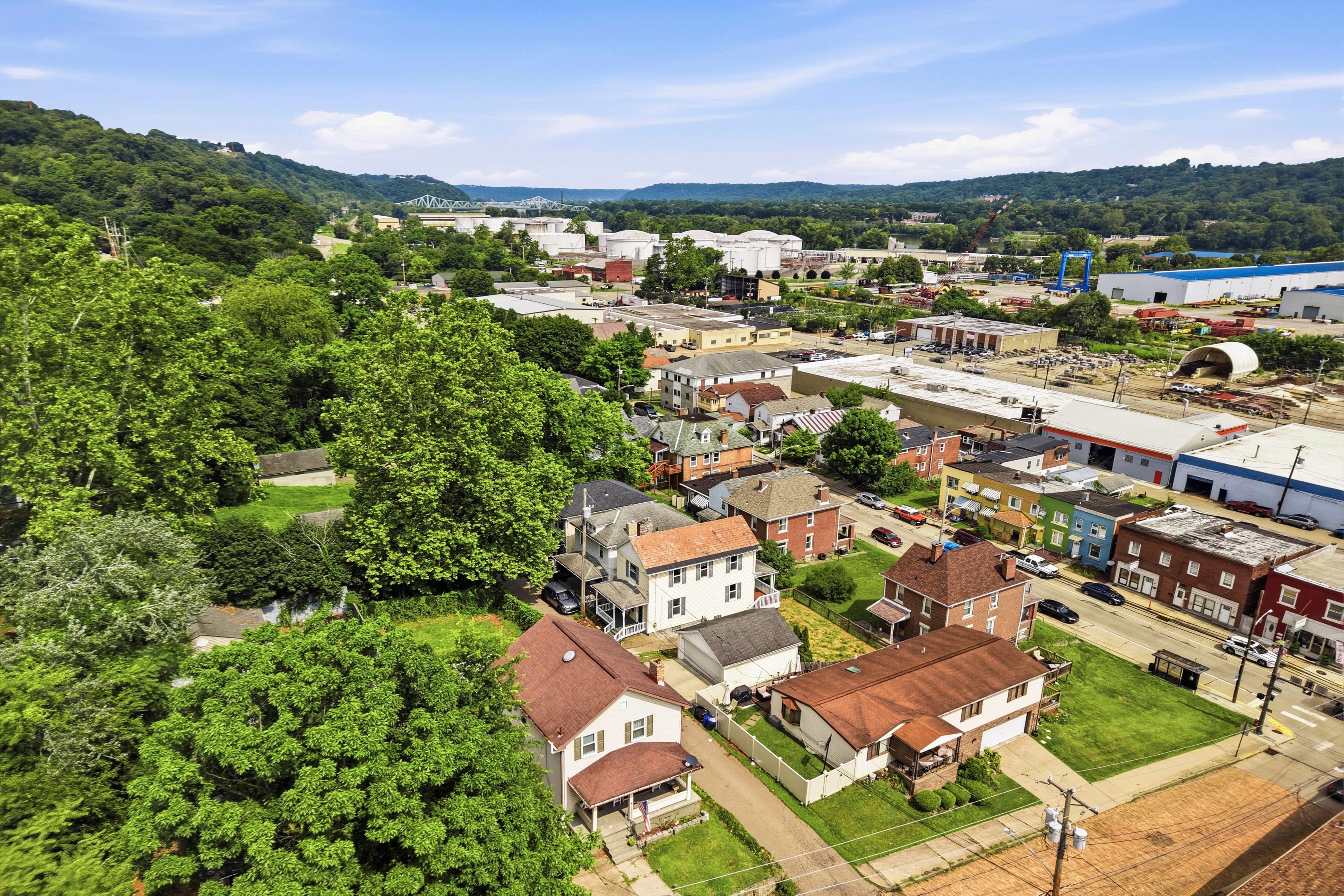  636 1/2 Fifth Avenue, Coraopolis, PA 15108 - 物件實景