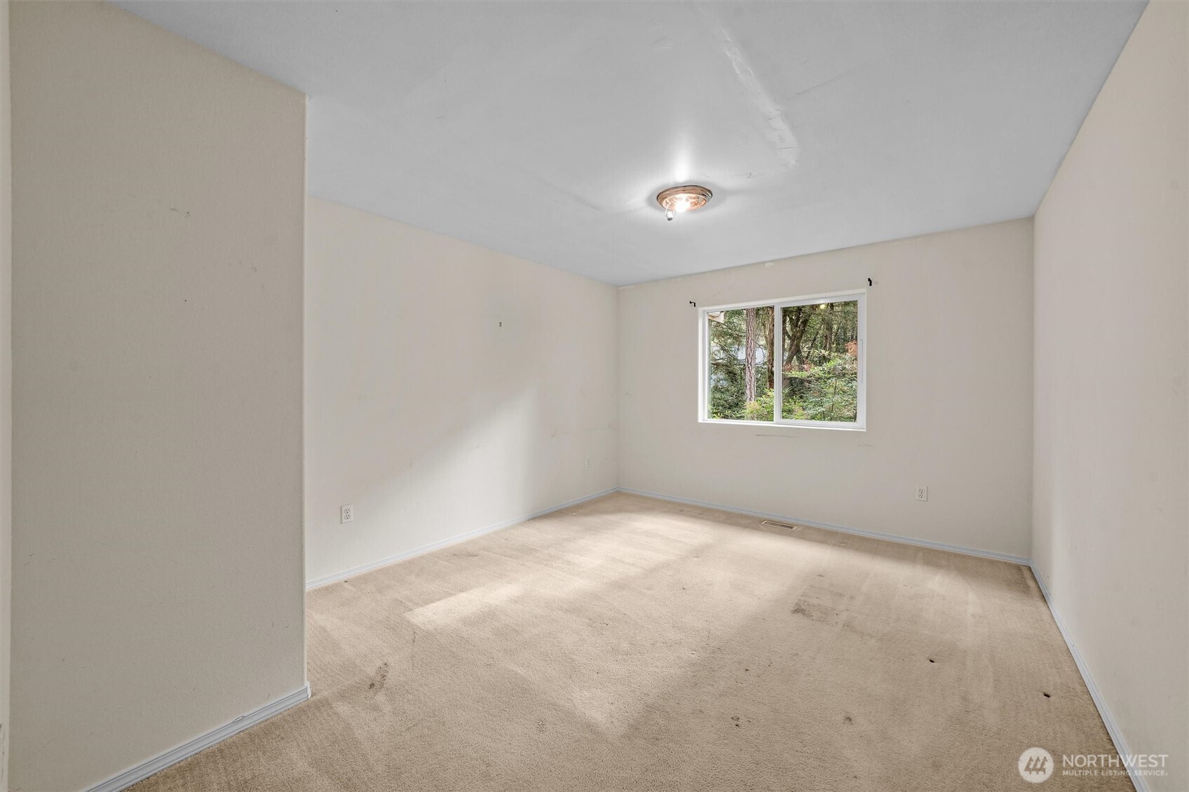 Anderson Island, Washington, 98303, United States, 3 Bedrooms Bedrooms, ,2 BathroomsBathrooms,Residential,For Sale,1998316