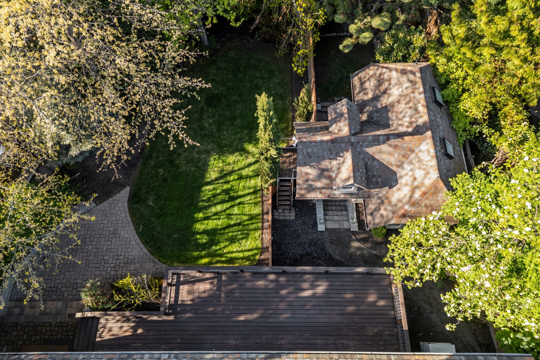  1625 Peachey Road Ashland, OR 97520 - 物件實景