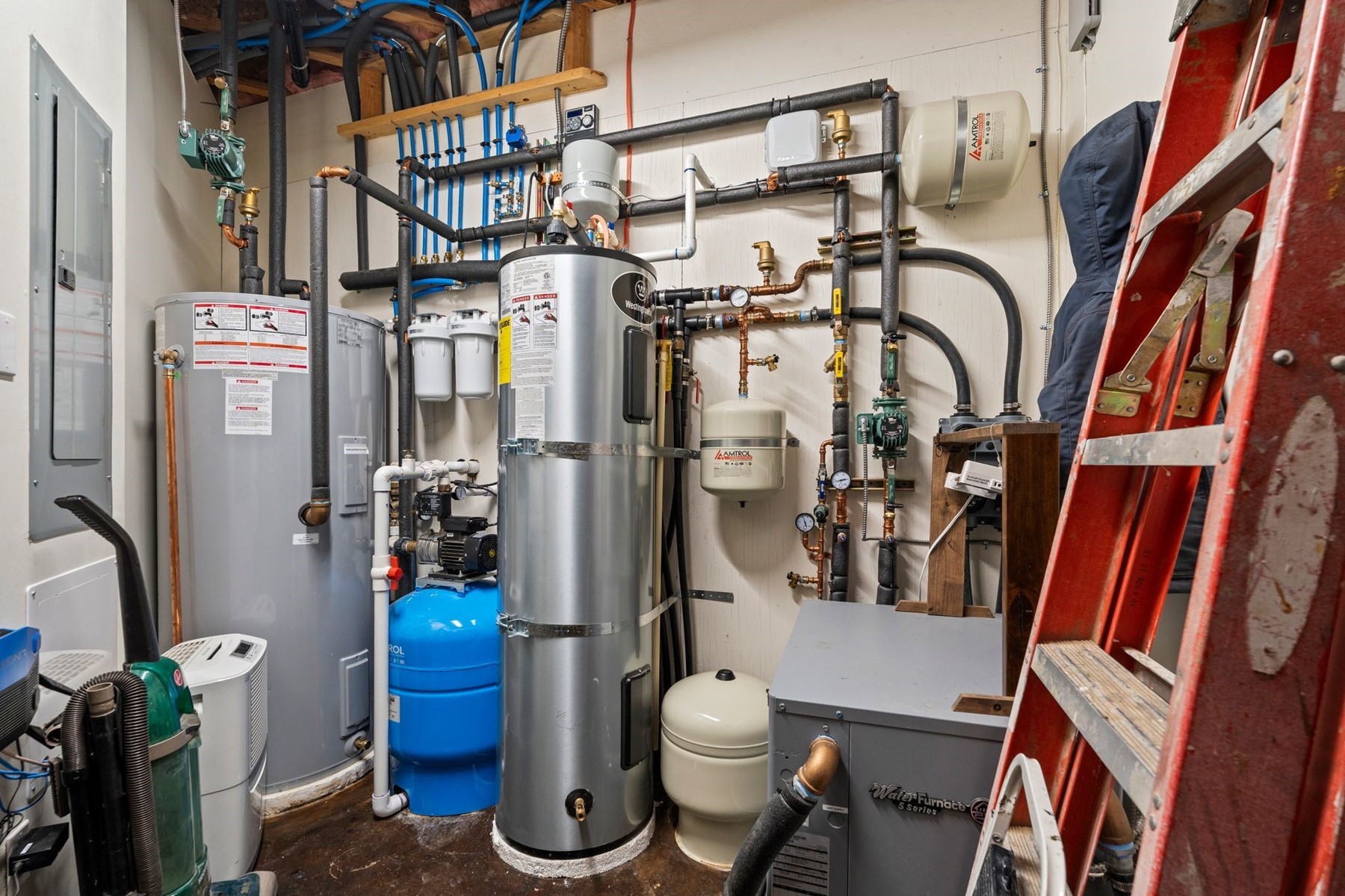  Green Home & apartment on 30 Acres - 物件實景