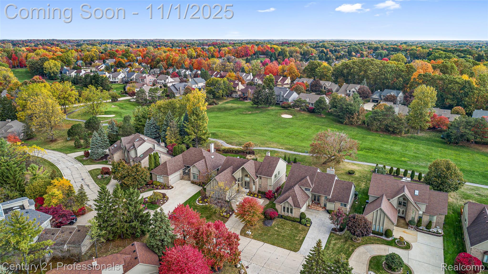 FarmingtonHills, Michigan, 48331, United States, 3 Bedrooms Bedrooms, ,3 BathroomsBathrooms,Residential,For Sale,1983371