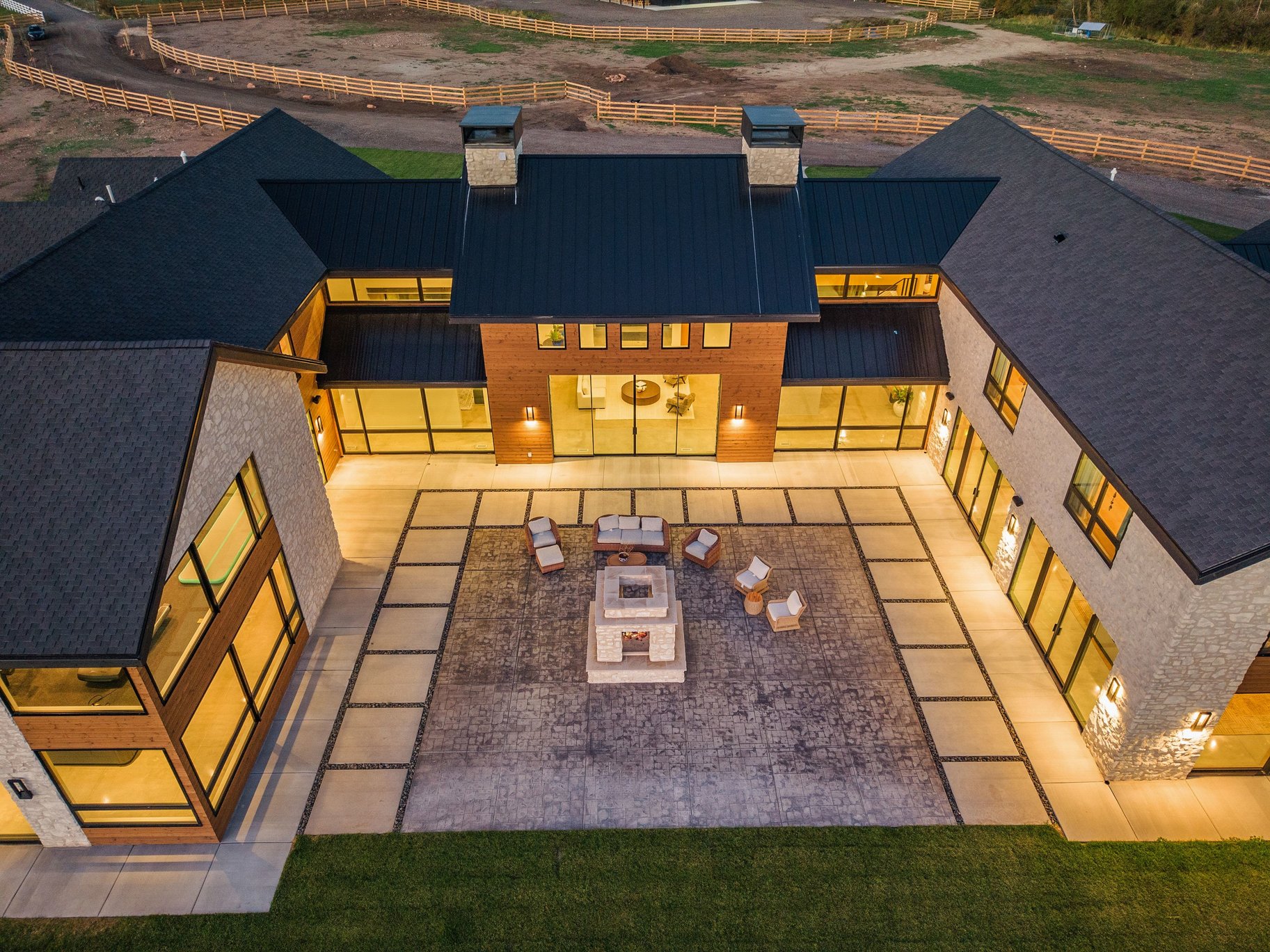 A Modern Estate Framed by Mount Timpanogos - 物件實景