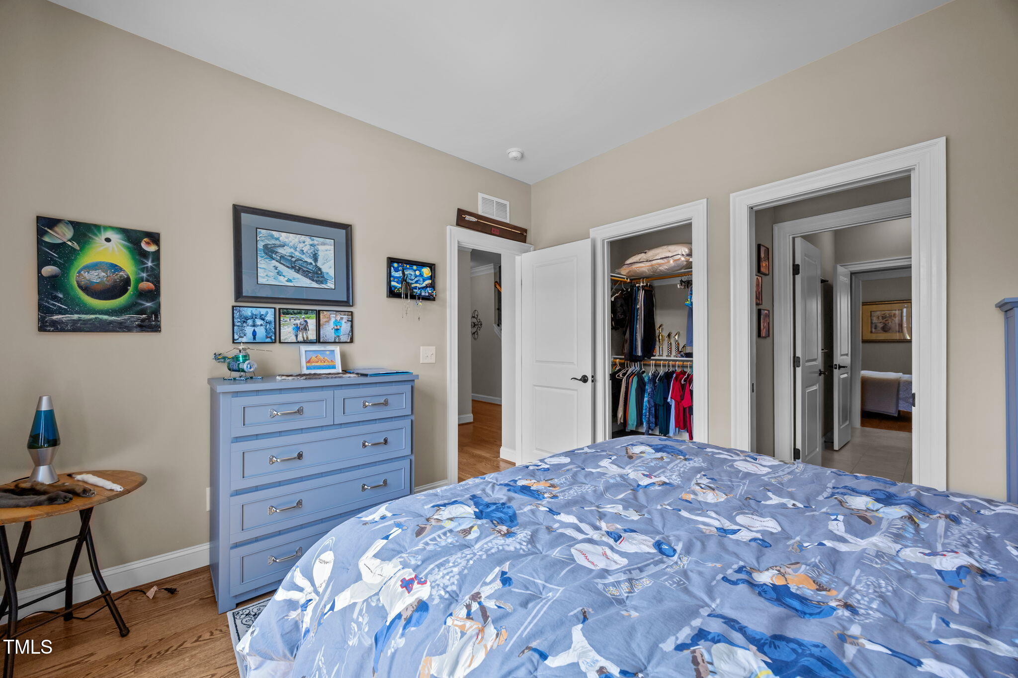Apex, North Carolina, 27502, United States, 5 Bedrooms Bedrooms, ,4 BathroomsBathrooms,Residential,For Sale,1901280