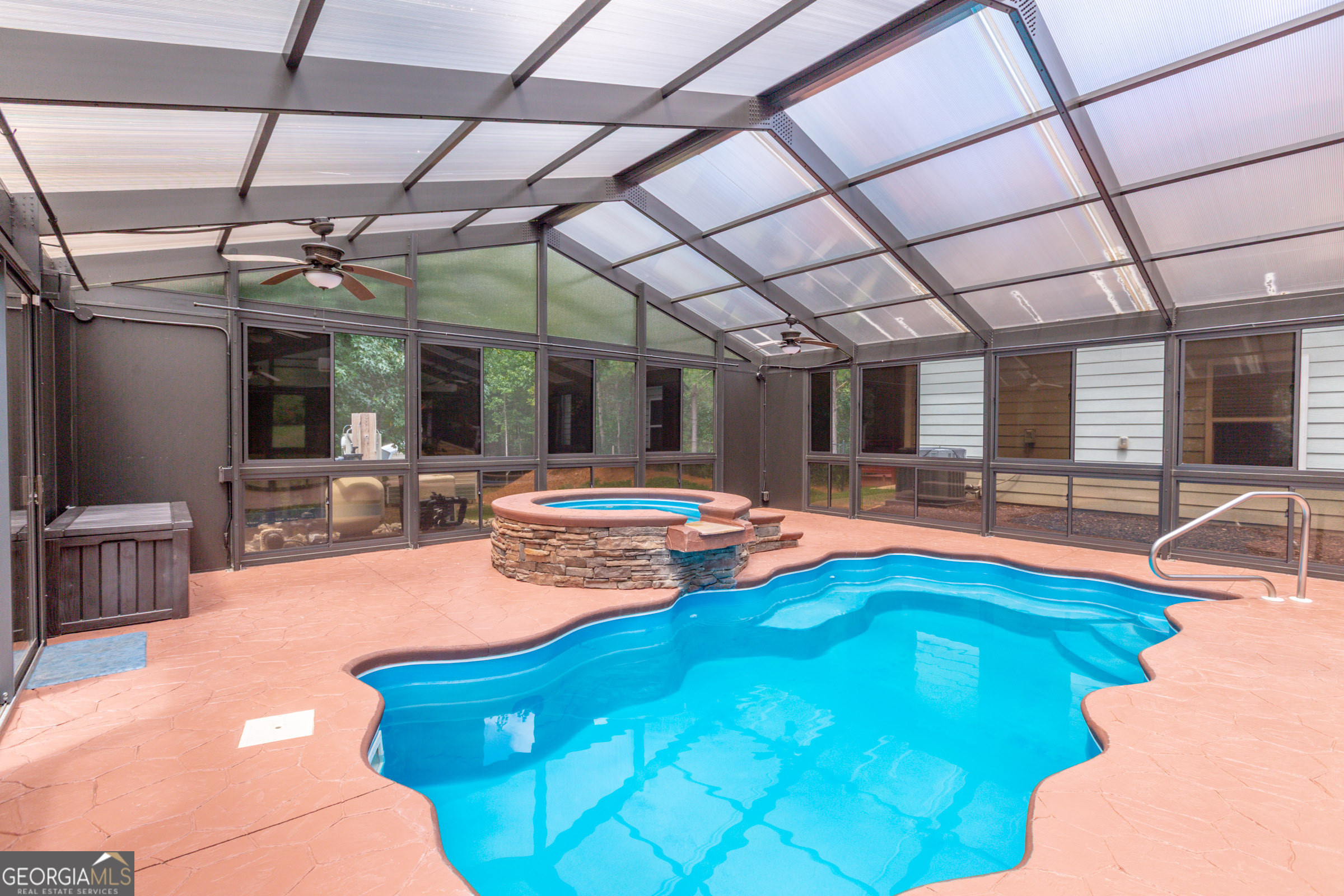 Senoia, Georgia, 30276, United States, 4 Bedrooms Bedrooms, ,3 BathroomsBathrooms,Residential,For Sale,1970203