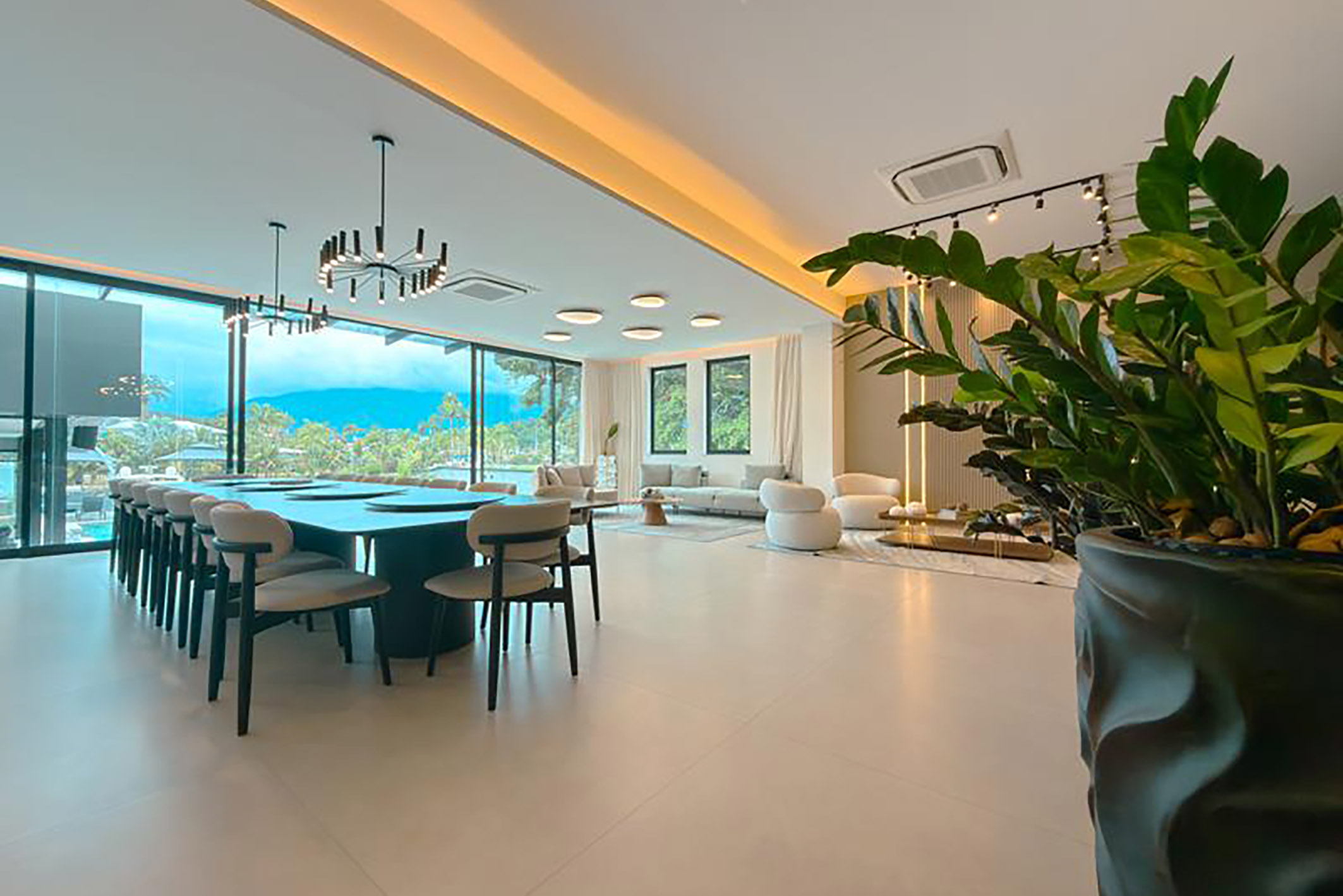  Contemporary canal-front residence with private yacht dock in Porto Bracuhy - 物件實景