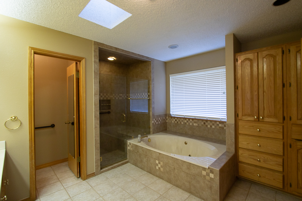 San Antonio, Texas, 78218, United States, 3 Bedrooms Bedrooms, ,3 BathroomsBathrooms,Residential,For Sale,2013825