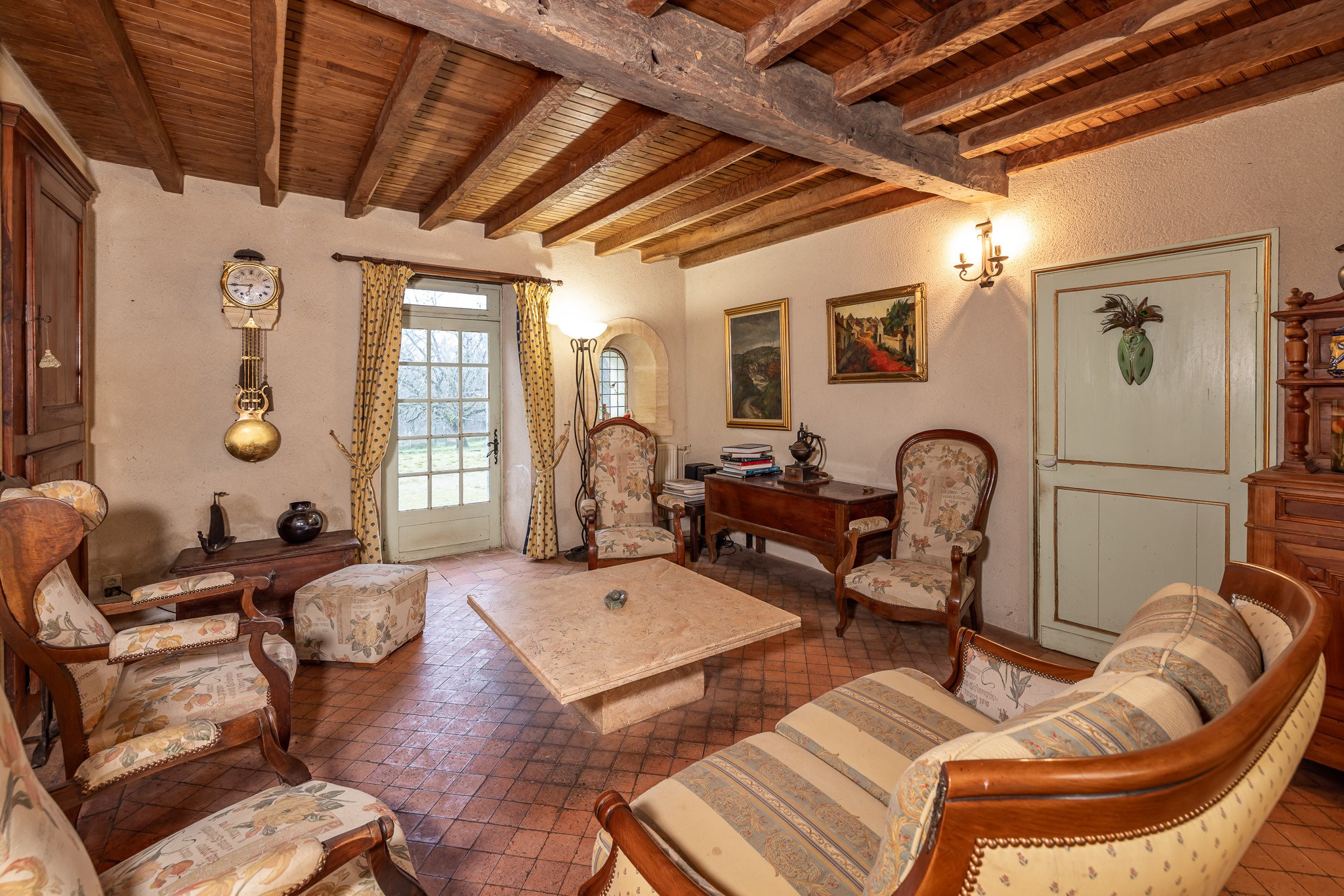  Property of 700m² with swimming pool, tennis court, ponds over more than 40 hec… - 物件實景